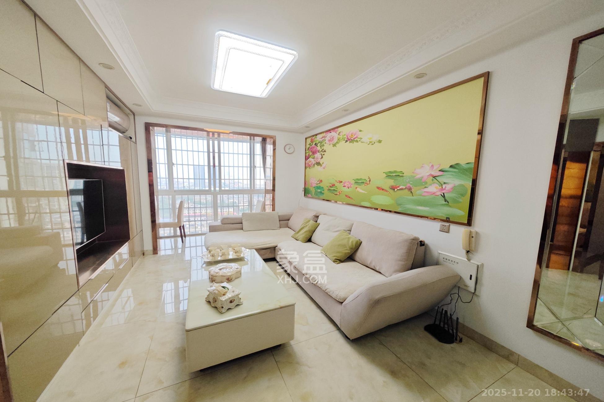 惠民景园(惠民锦园)  2室1厅1卫    65.0万客厅