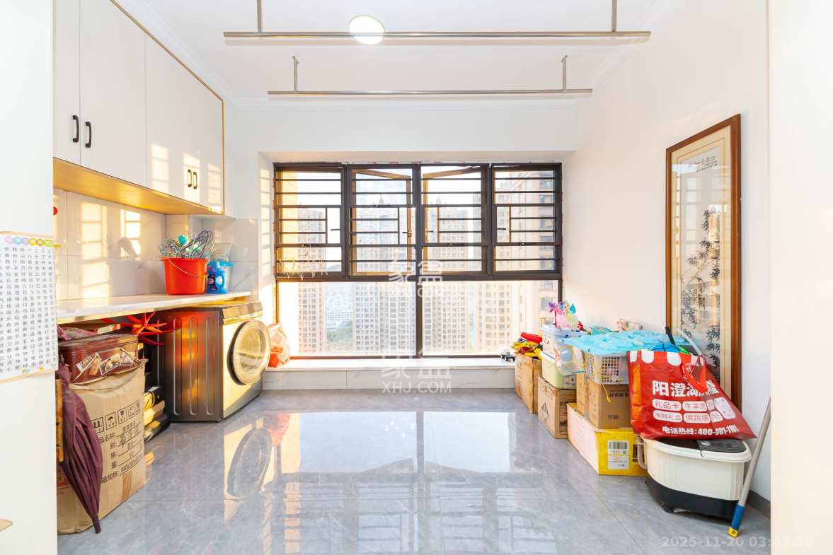 润和又一城 3室2厅1卫 68.5万 润和又一城 3室2厅1卫 68.5万阳台