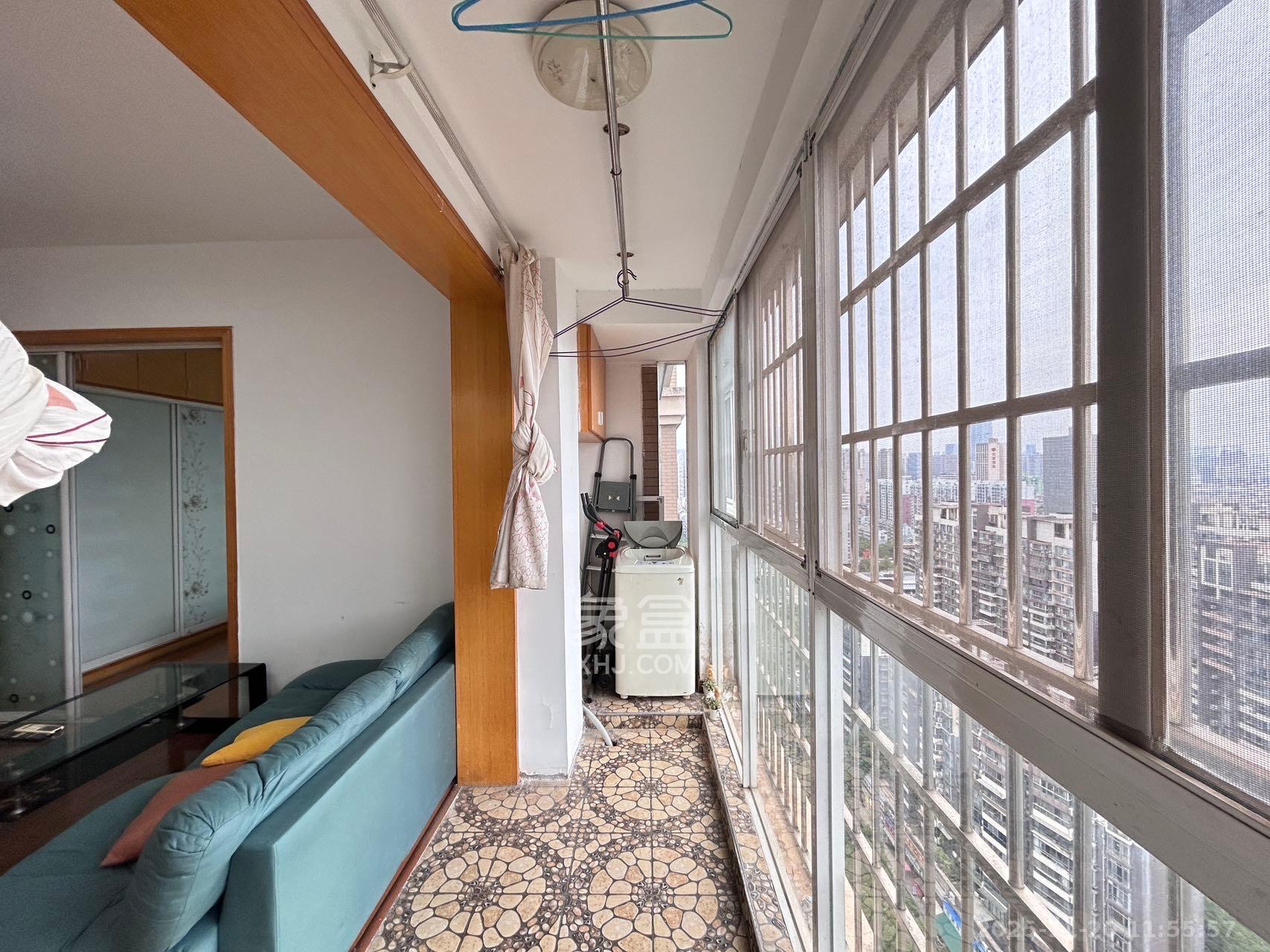 上河国际C区 1室1厅1卫 1800.0元/月 上河国际C区 1室1厅1卫 1800.0元/月室内图