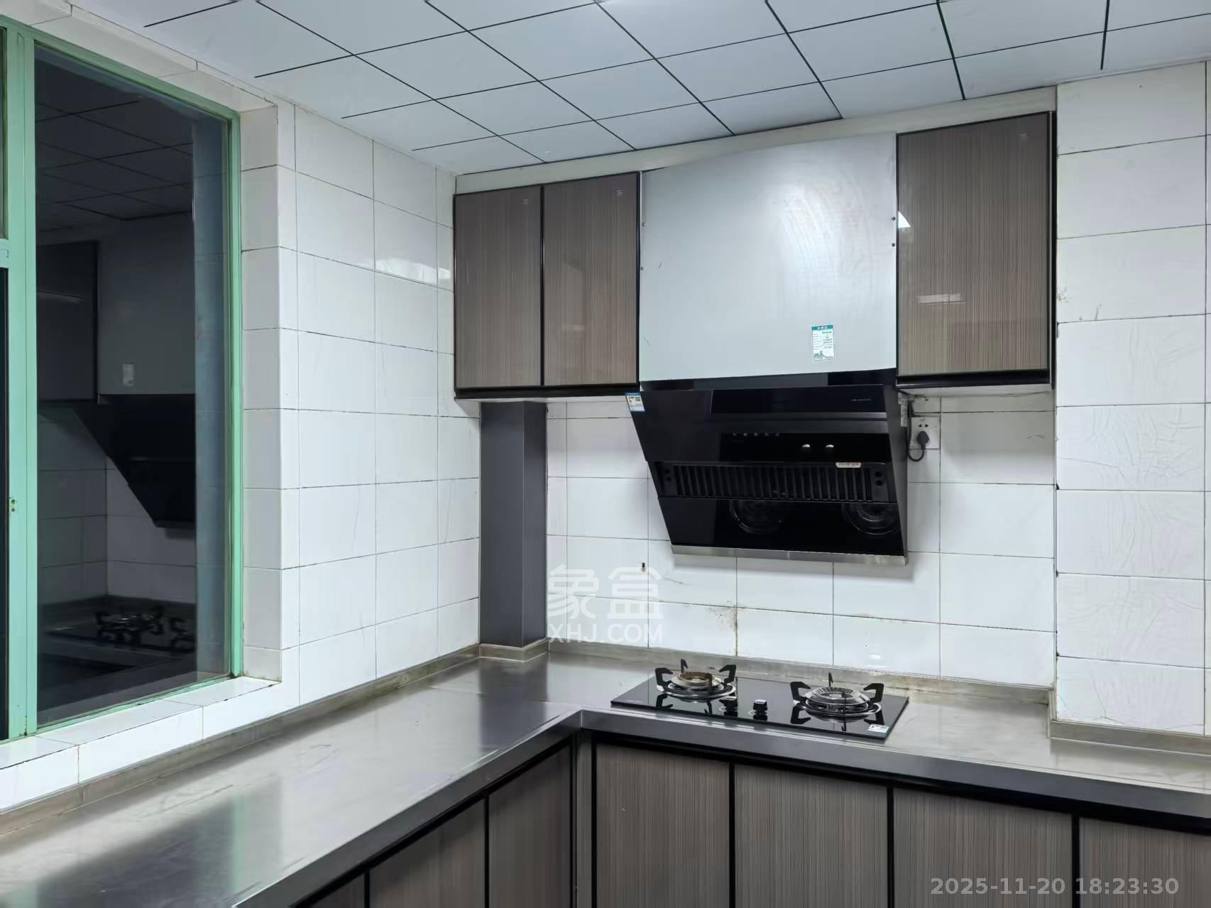 锦绣华天  3室2厅2卫    3500.0元/月室内图