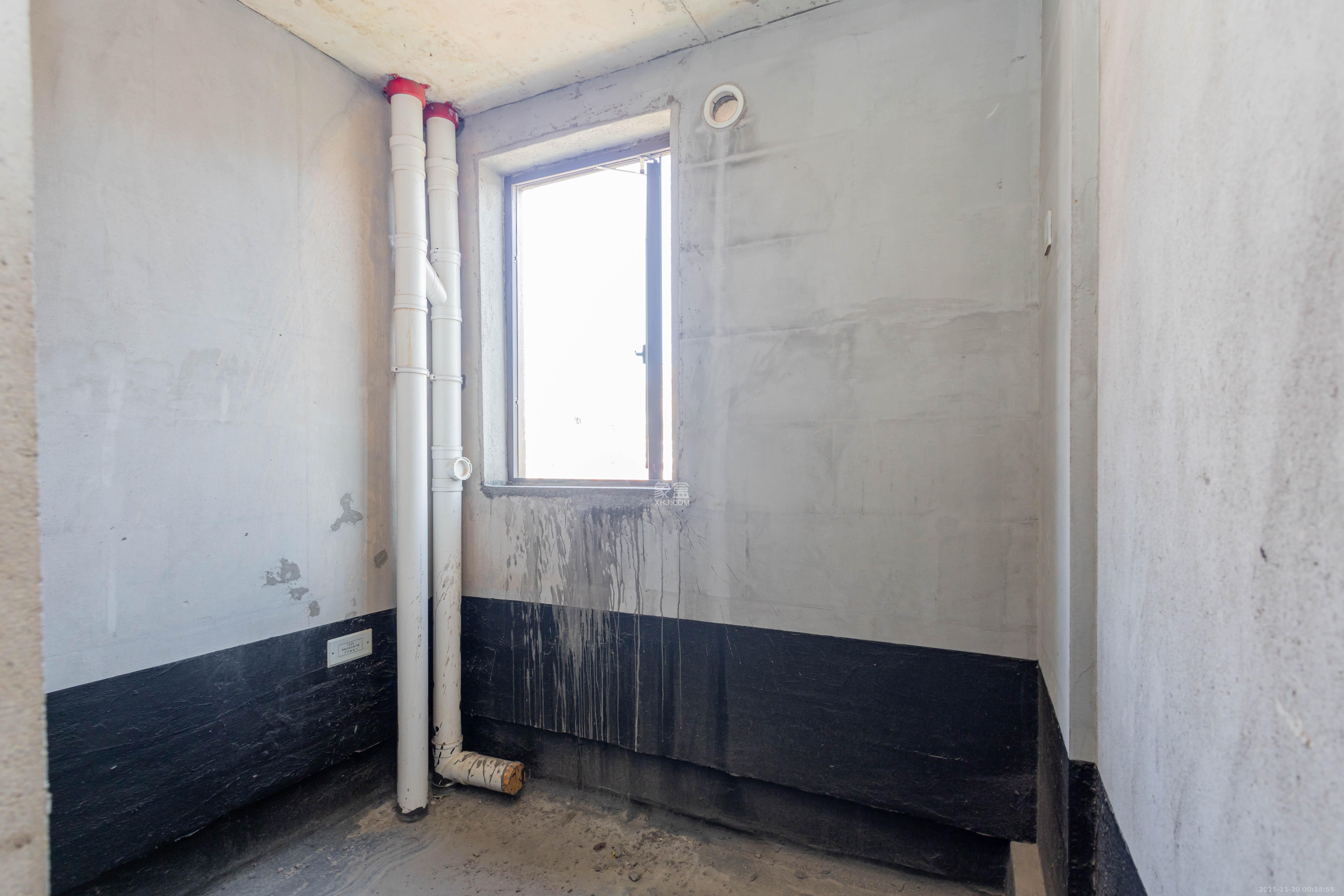 广悦星苑润园 4室2厅2卫 86.8万 广悦星苑润园 4室2厅2卫 86.8万卫生间