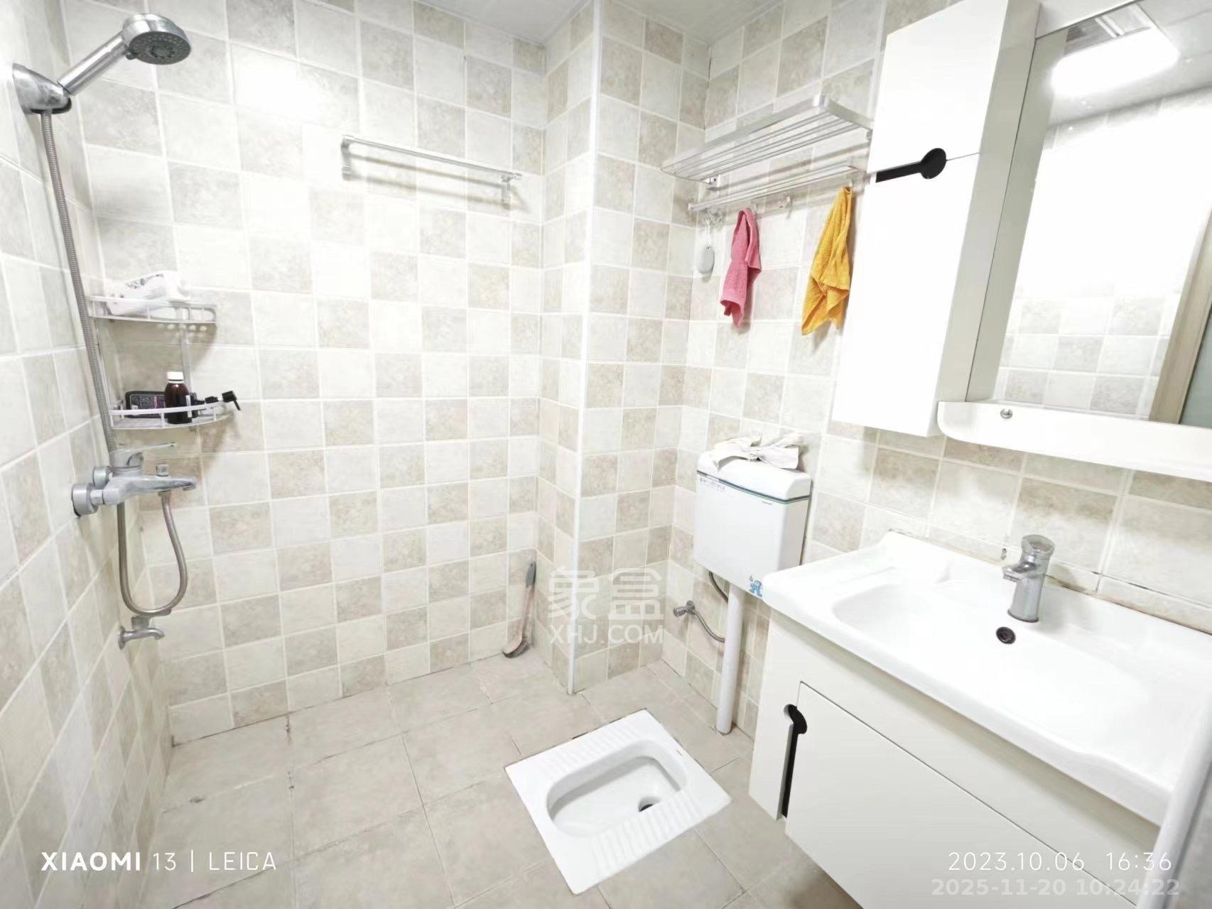 天鸿天府（天鸿中央大院）  1室1厅1卫    1600.0元/月室内图