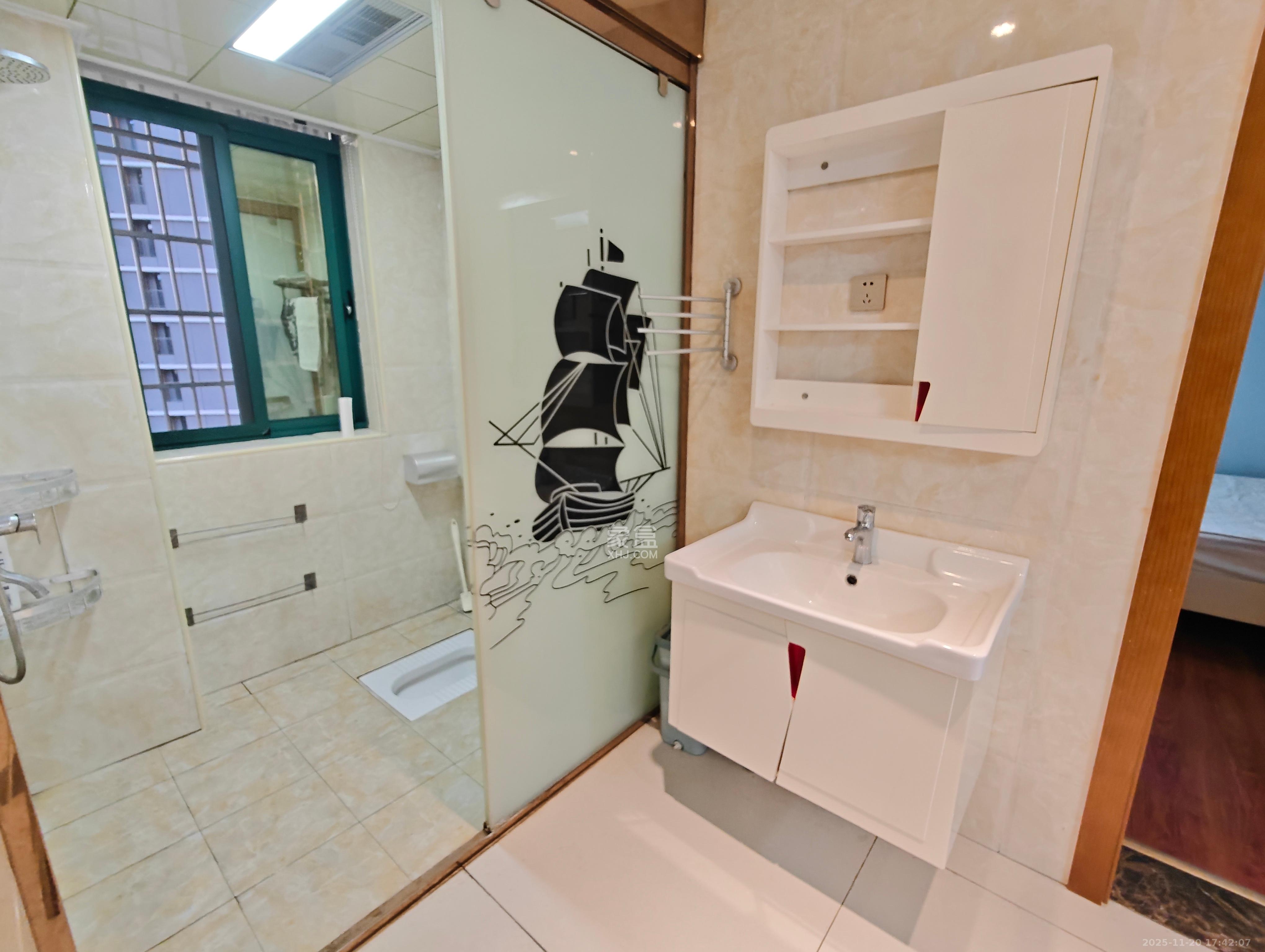 西韵佳苑  2室2厅1卫    2400.0元/月室内图