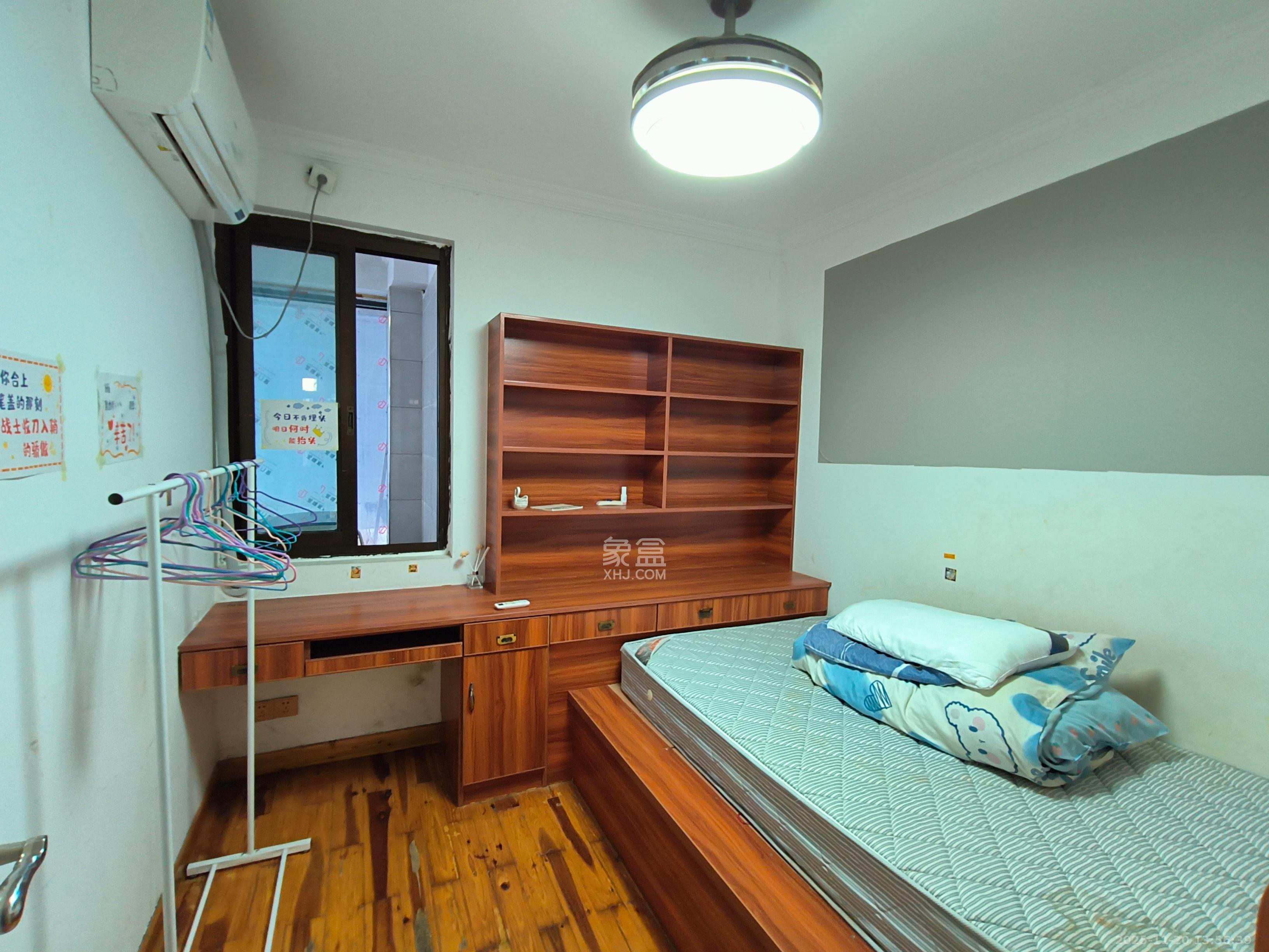 乔庄社区  3室1厅1卫    3000.0元/月室内图