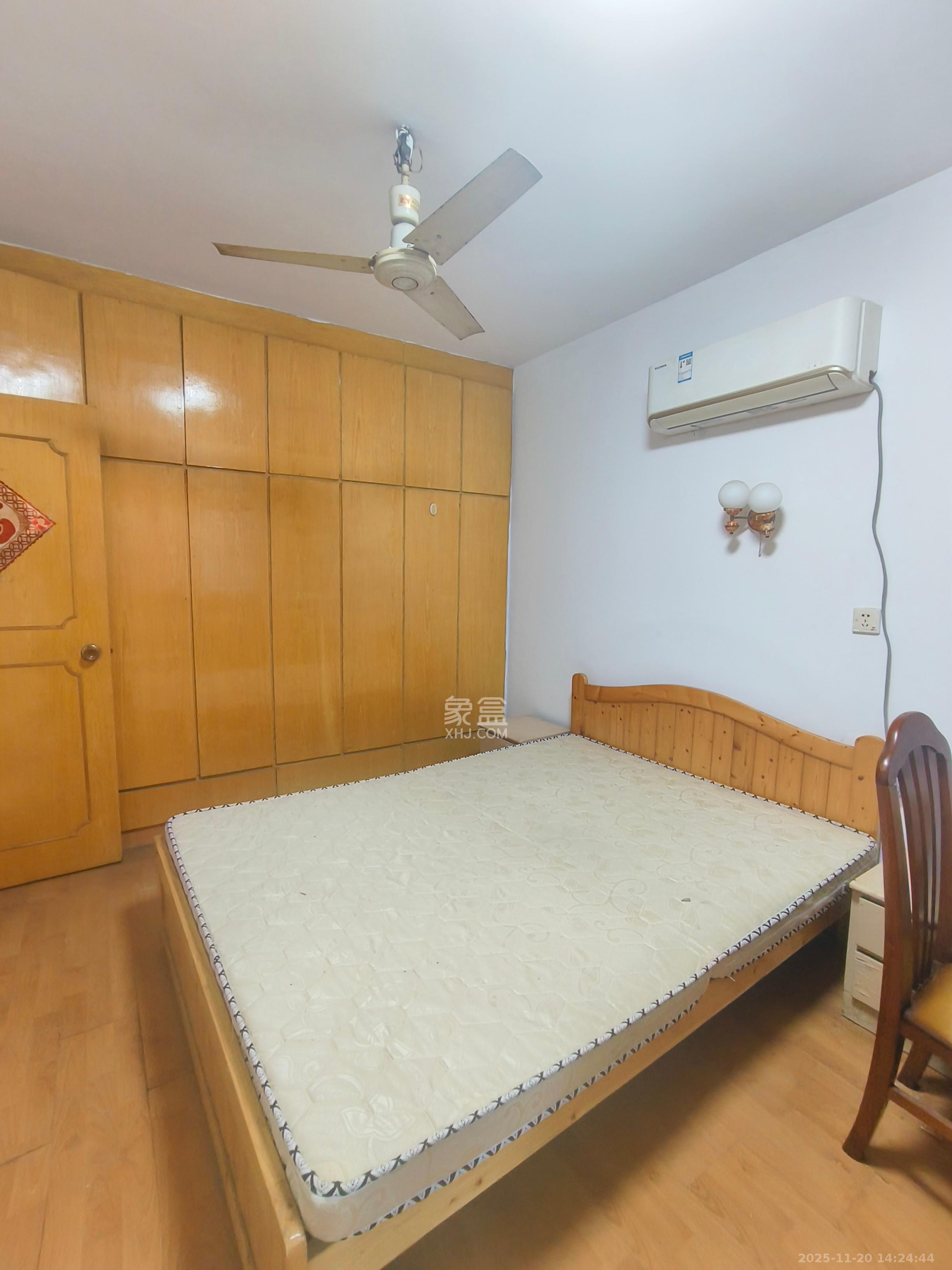 化工设计院 3室2厅1卫 2000.0元/月 化工设计院 3室2厅1卫 2000.0元/月室内图