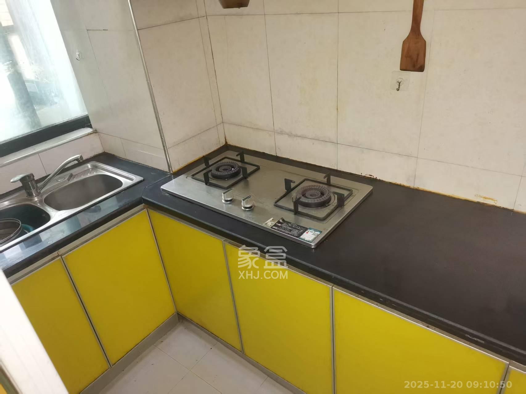 兴威帕克水岸 1室1厅1卫 1300.0元/月 兴威帕克水岸 1室1厅1卫 1300.0元/月室内图