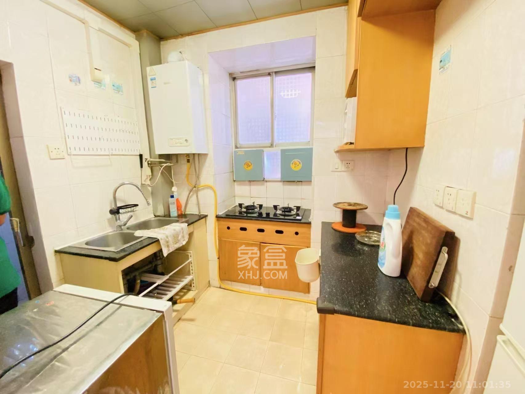 裕敏里散盘  2室1厅1卫    1800.0元/月室内图