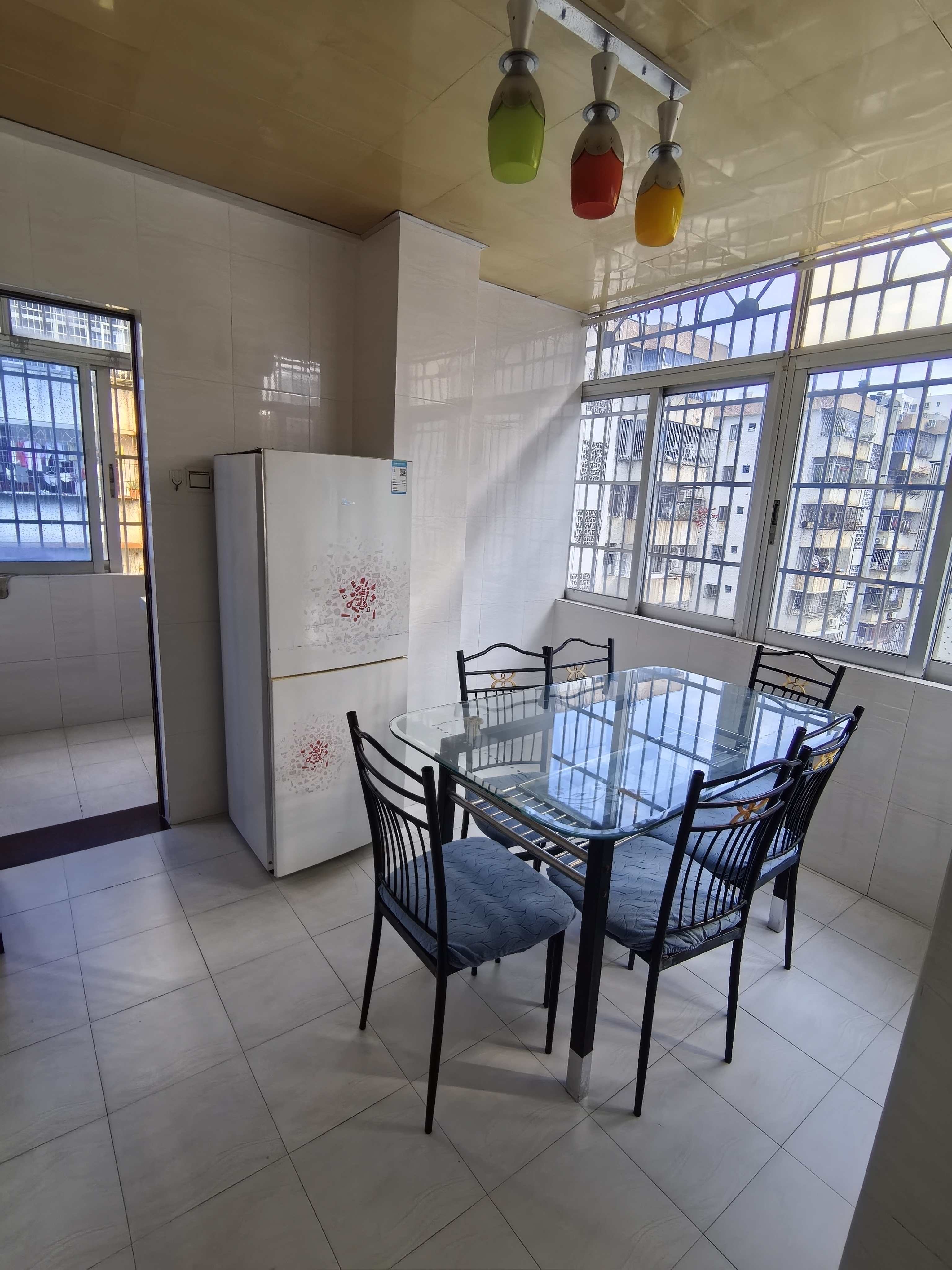 万福新村 3室2厅1卫 1500.0元/月 万福新村 3室2厅1卫 1500.0元/月室内图