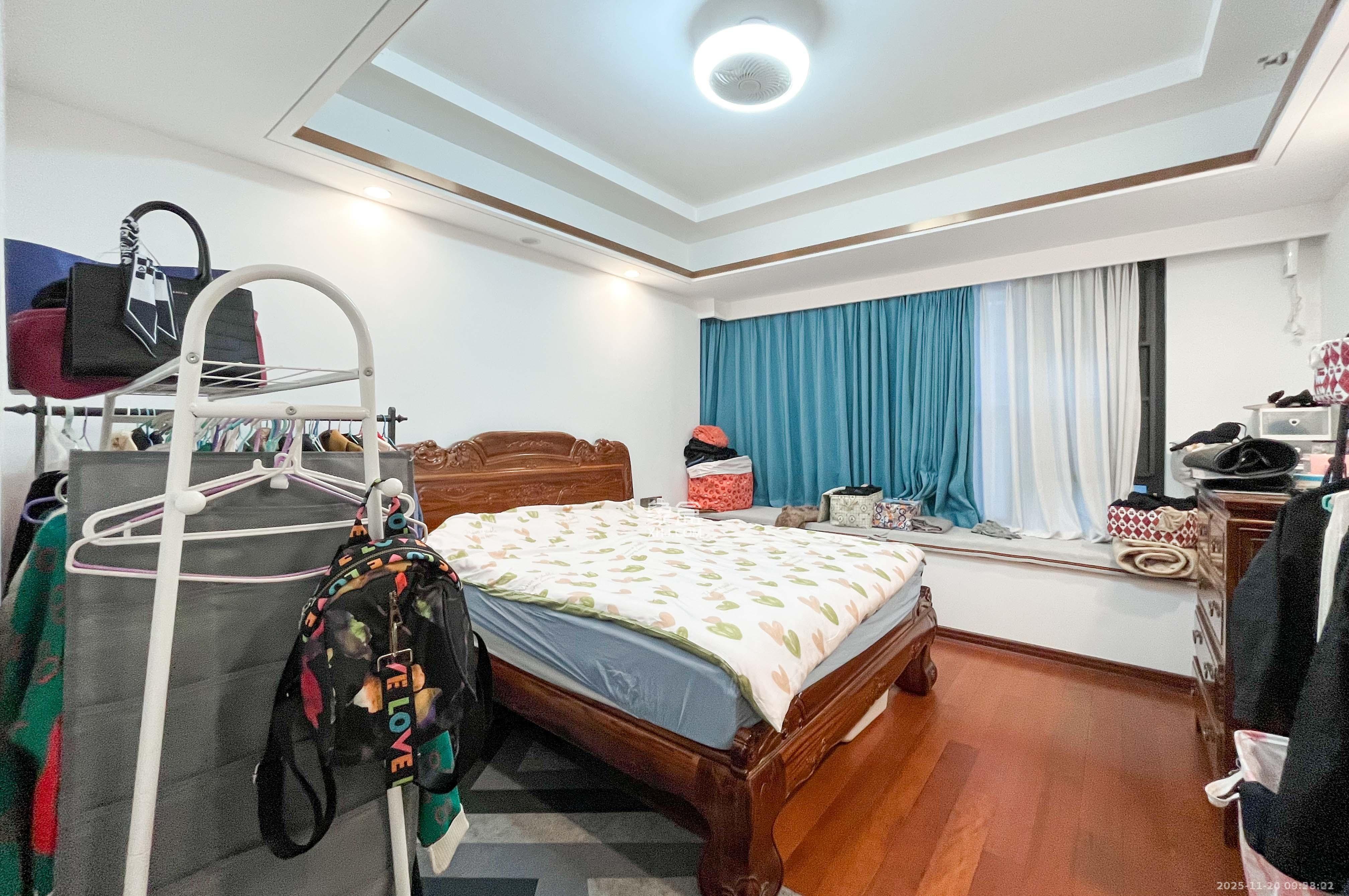 中海梅溪湖壹号  4室2厅2卫    13000.0元/月室内图