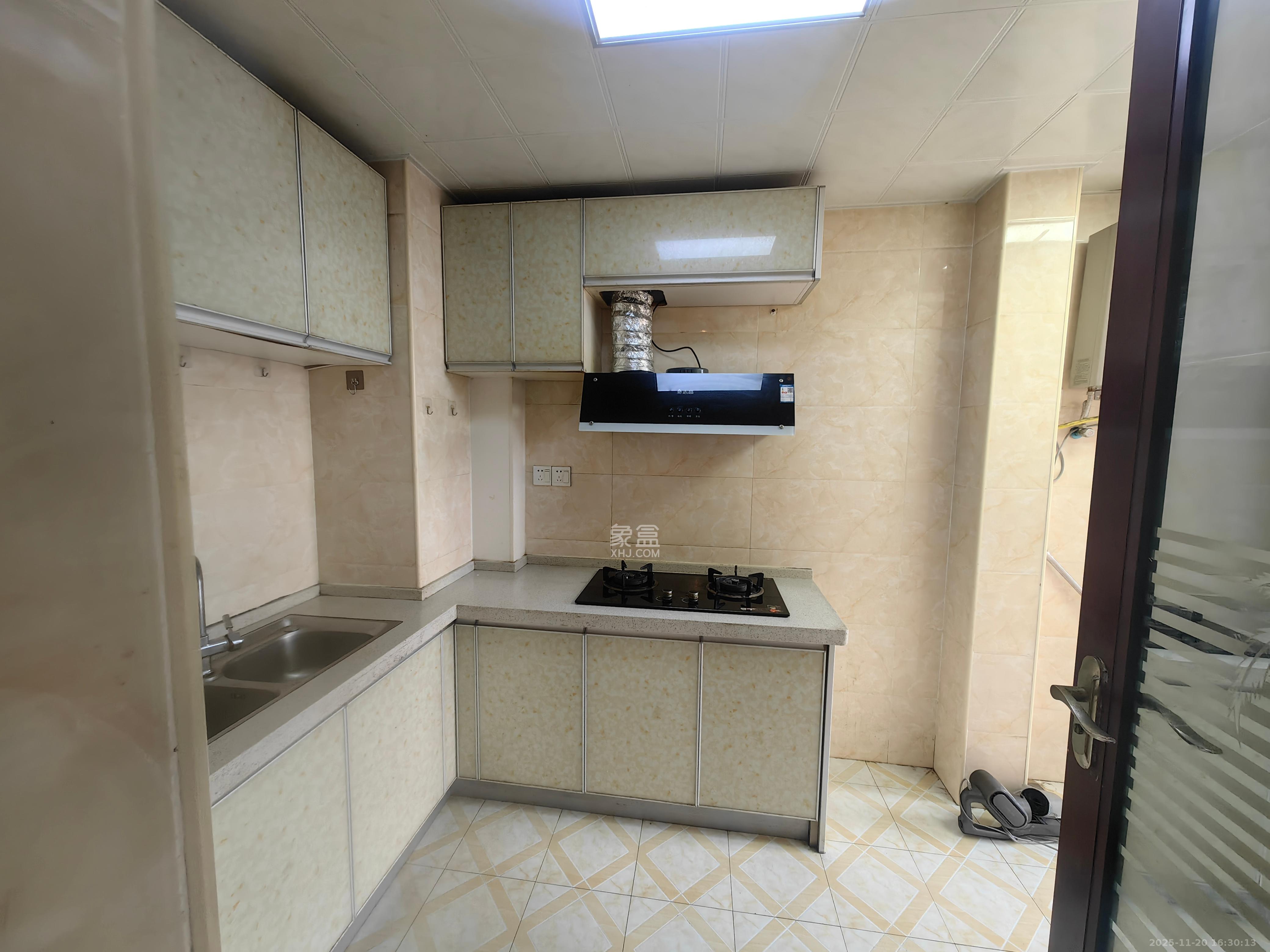 润和之悦(金泽园) 2室2厅1卫 1500.0元/月 润和之悦(金泽园) 2室2厅1卫 1500.0元/月室内图