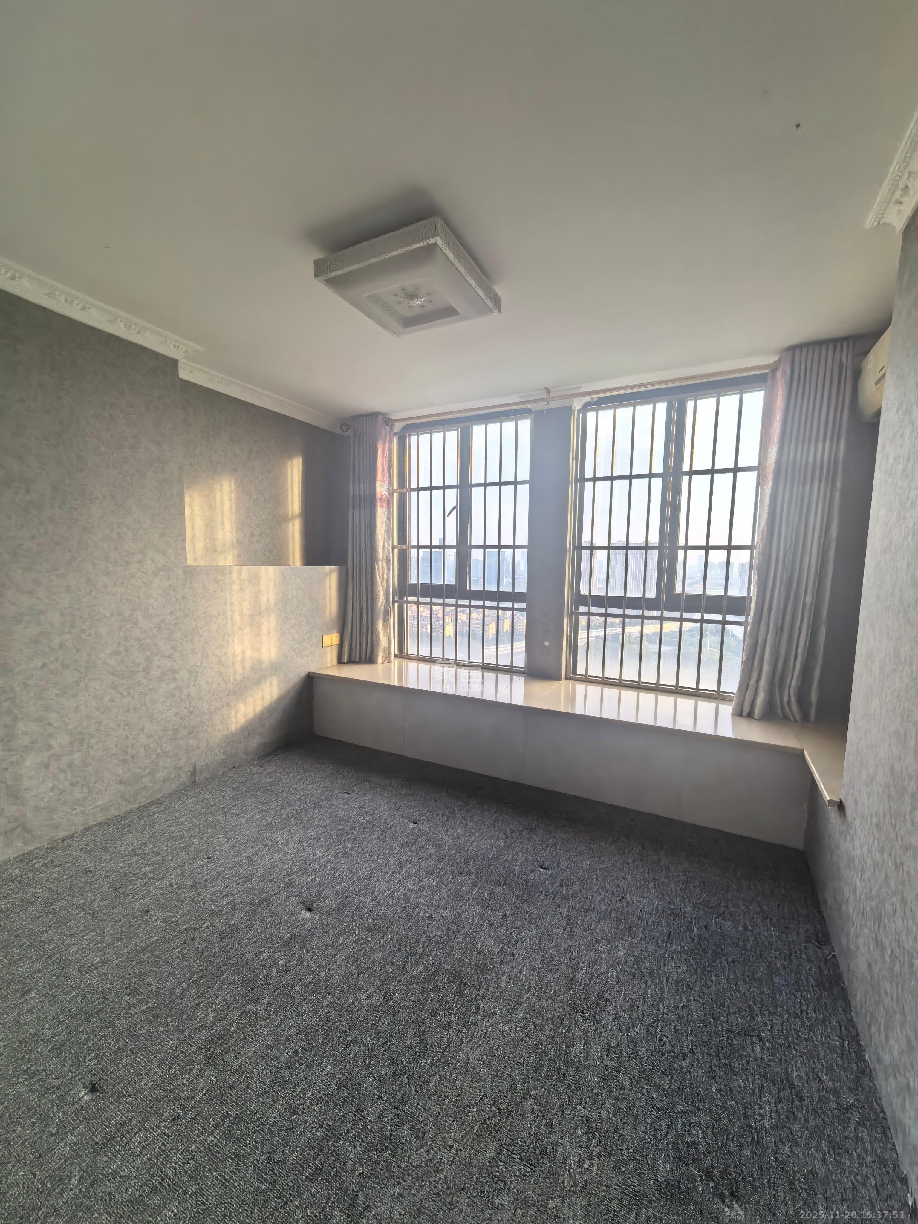 长城万富汇 2室2厅2卫 3500.0元/月 长城万富汇 2室2厅2卫 3500.0元/月室内图