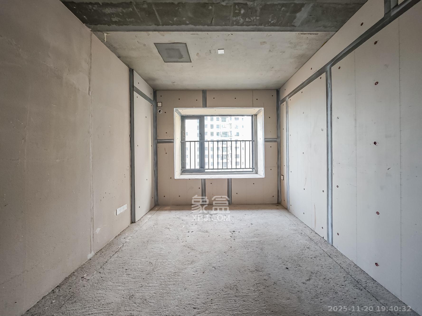 长沙北中心保利时代G区 3室2厅1卫 78.0万 长沙北中心保利时代G区 3室2厅1卫 78.0万卧室