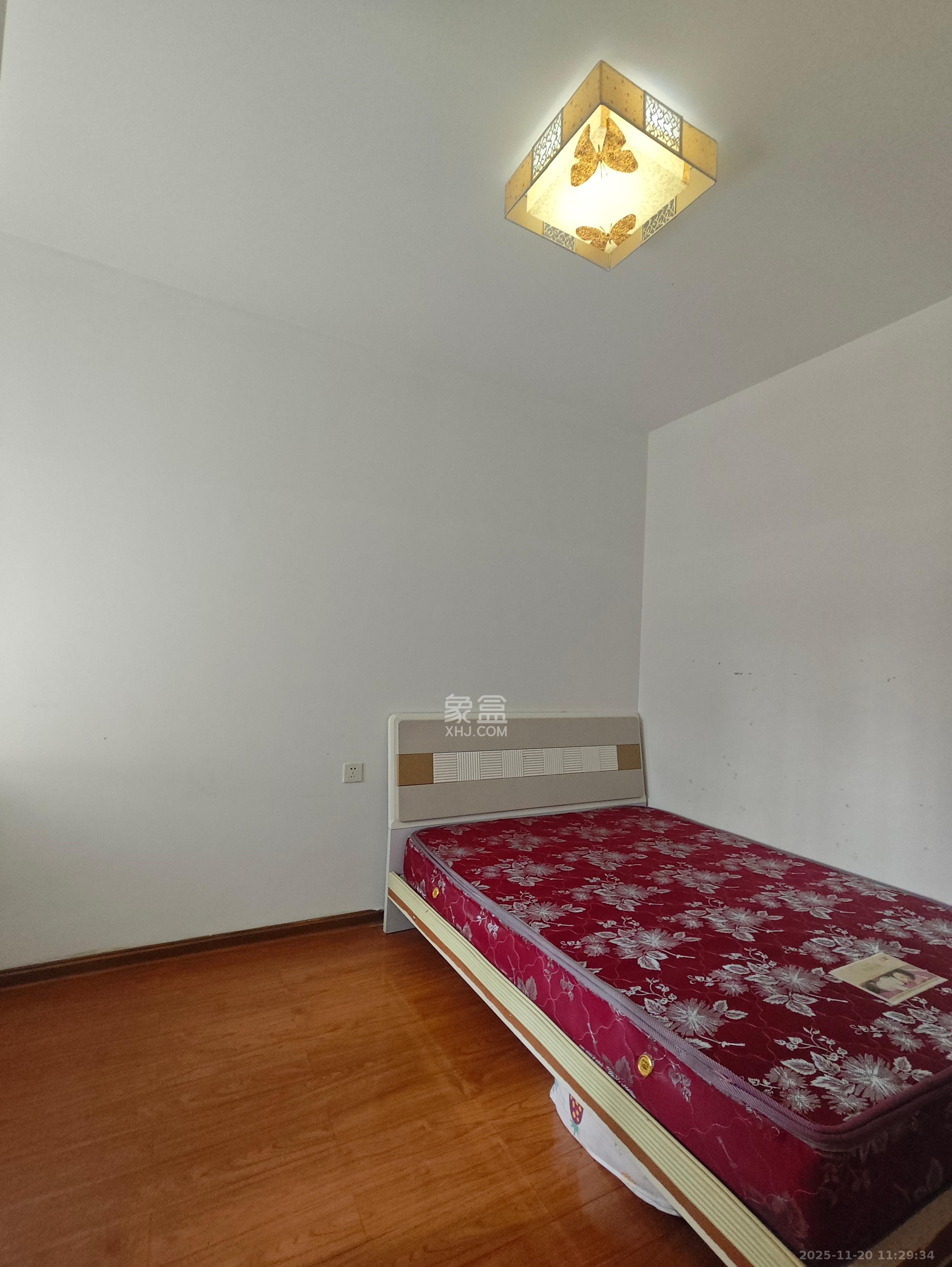 中国铁建国际城一期  2室2厅1卫    1400.0元/月室内图