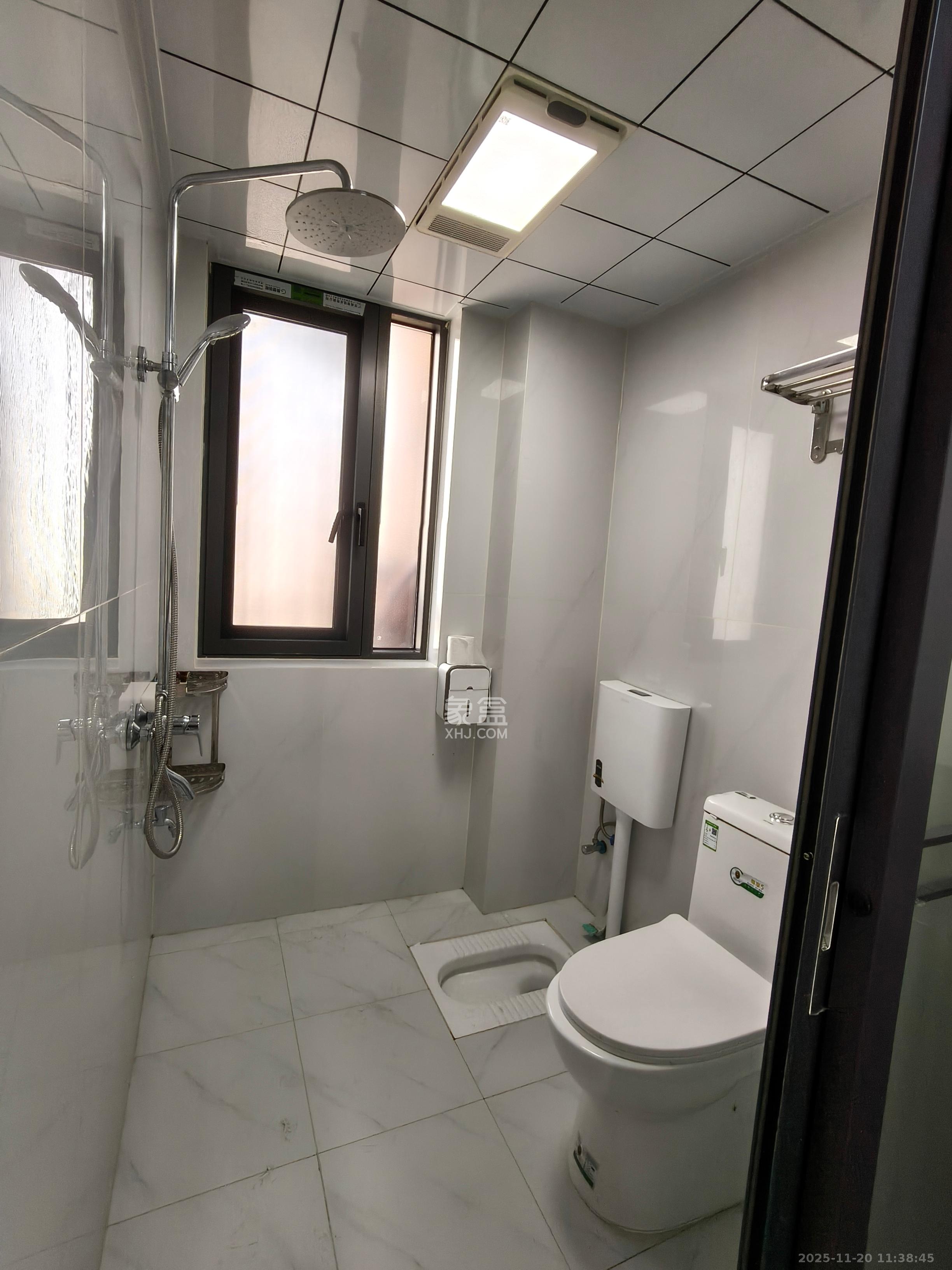 和景家园一期  2室2厅1卫    1800.0元/月室内图