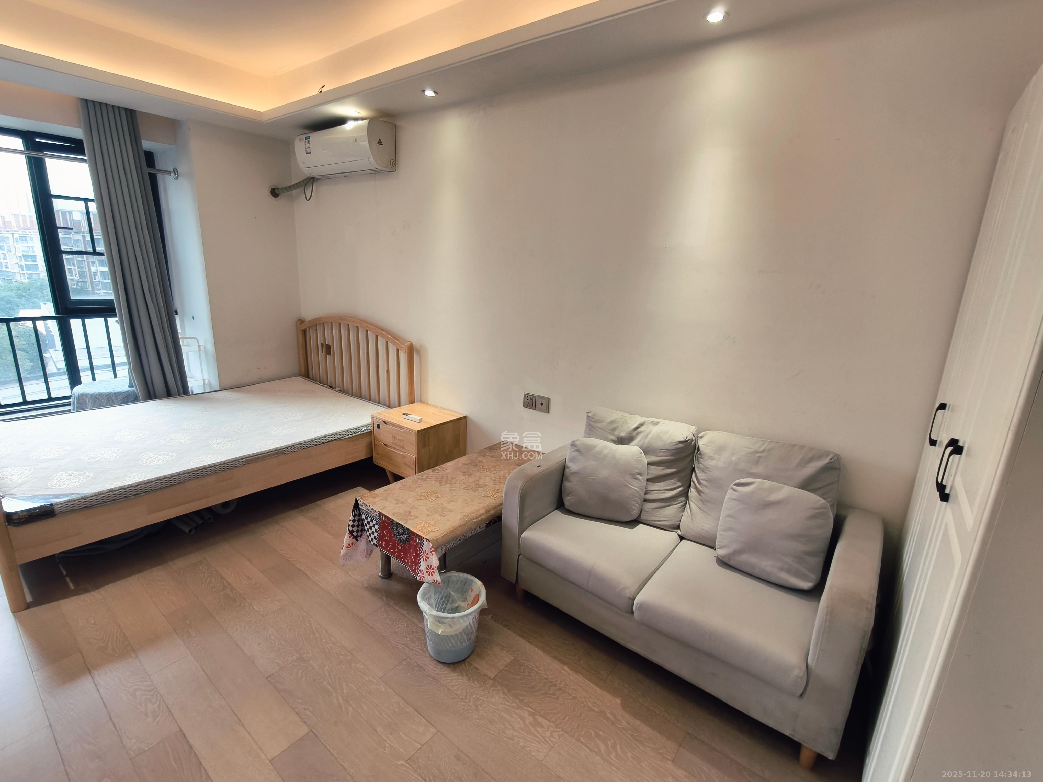 旭辉华宇南宸府 1室1厅1卫 1100.0元/月 旭辉华宇南宸府 1室1厅1卫 1100.0元/月室内图