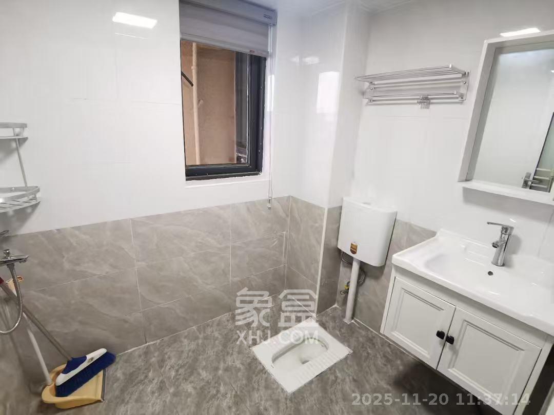 五矿沁园金城（春和景园）  3室2厅2卫    3080.0元/月室内图