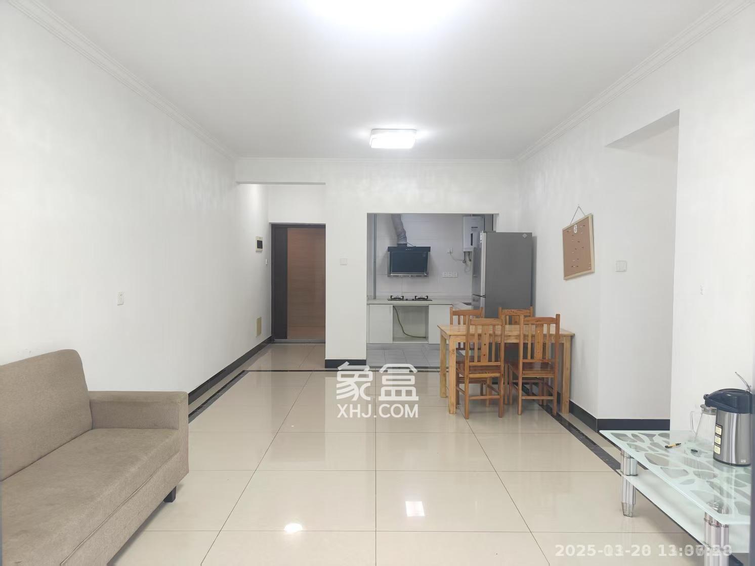 蓝光雍锦阁  3室2厅1卫    2550.0元/月室内图