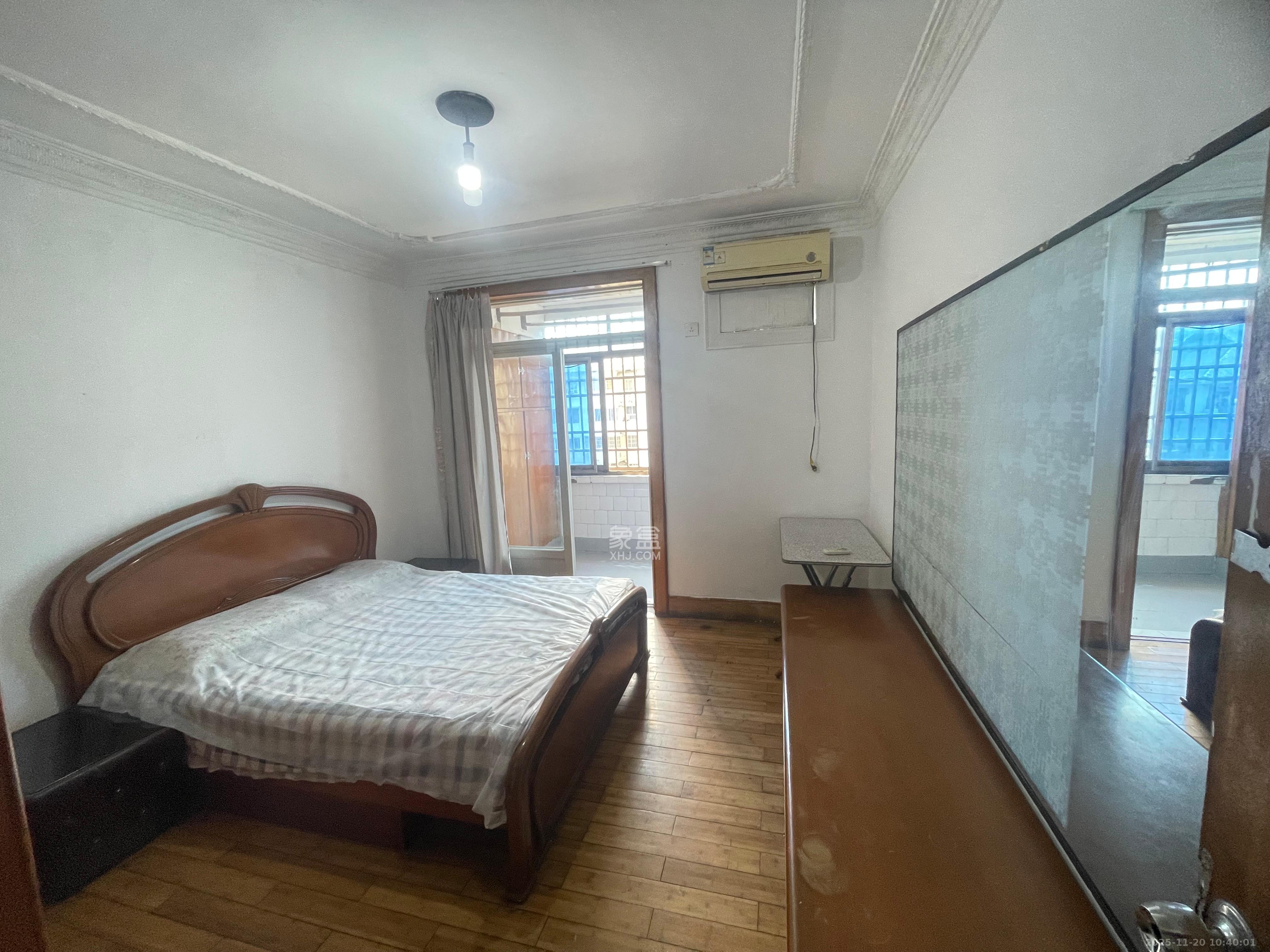 南门口晏家塘社区 2室1厅1卫 1500.0元/月 南门口晏家塘社区 2室1厅1卫 1500.0元/月室内图