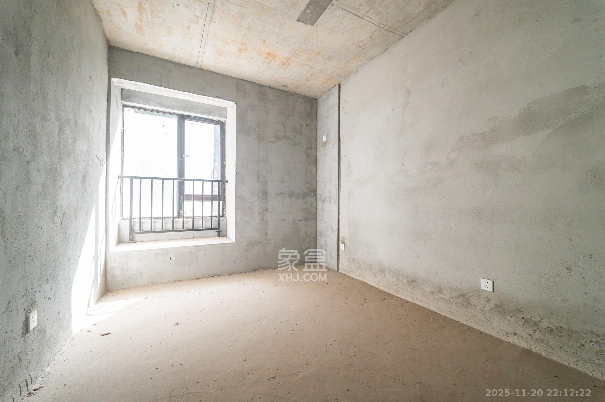 星湖湾二期洋房 4室2厅2卫 125.0万 星湖湾二期洋房 4室2厅2卫 125.0万其他