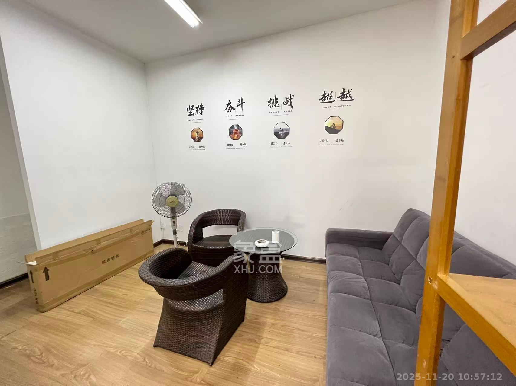 上河国际F座 2室1厅1卫 2200.0元/月 上河国际F座 2室1厅1卫 2200.0元/月室内图