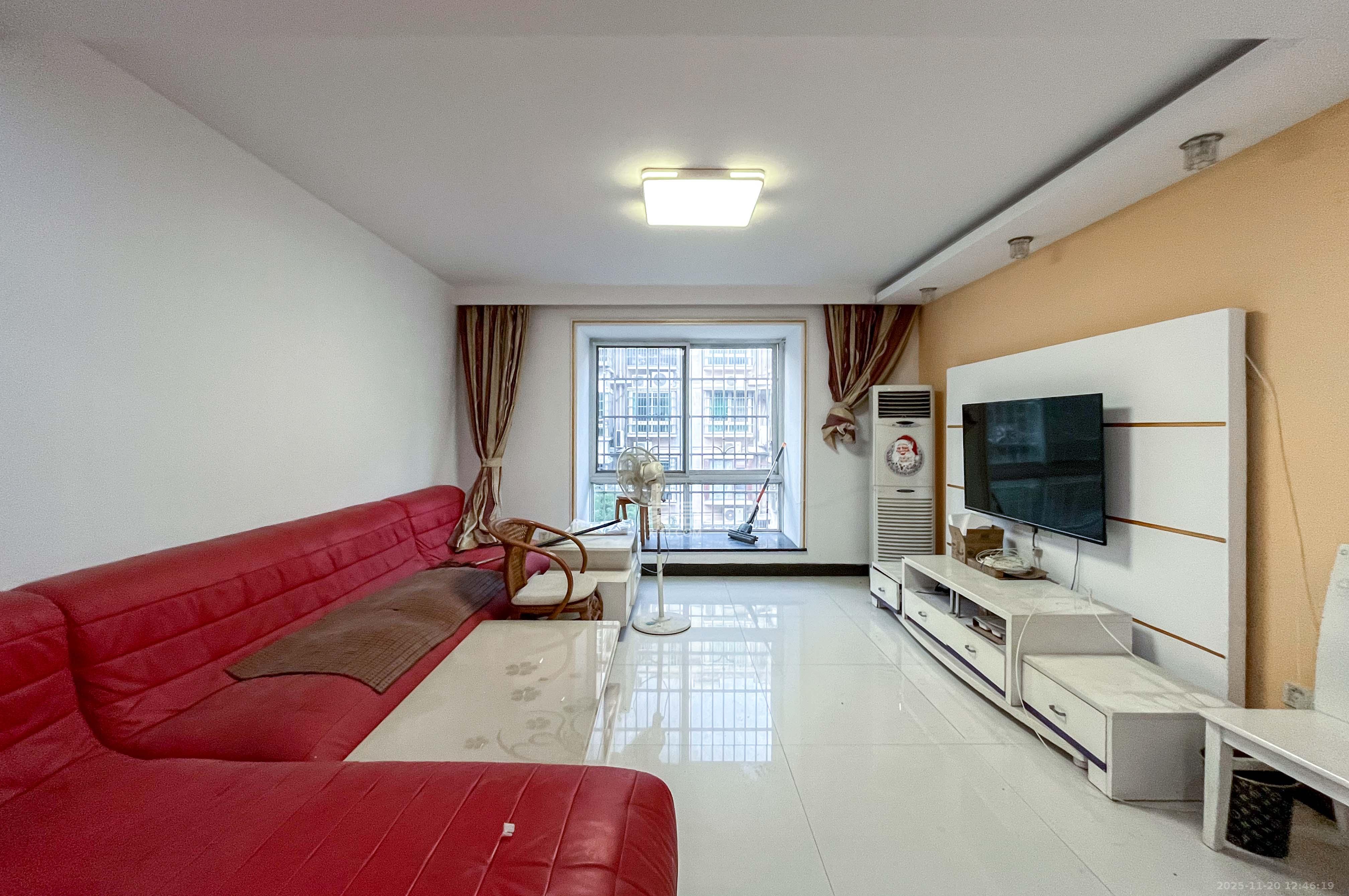 恩瑞麓山名园（龙王港小区）  3室2厅2卫    91.0万