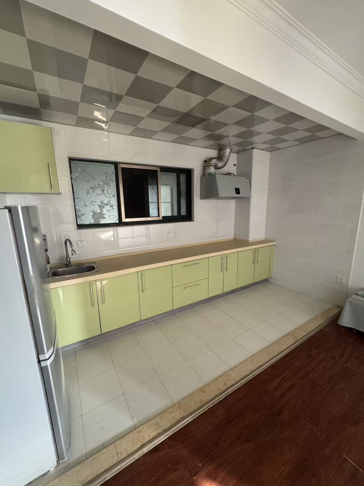 M国际  1室1厅1卫    1200.0元/月室内图