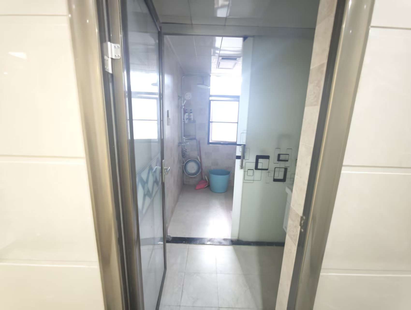 融冠亲城 4室2厅2卫 3000.0元/月 融冠亲城 4室2厅2卫 3000.0元/月室内图