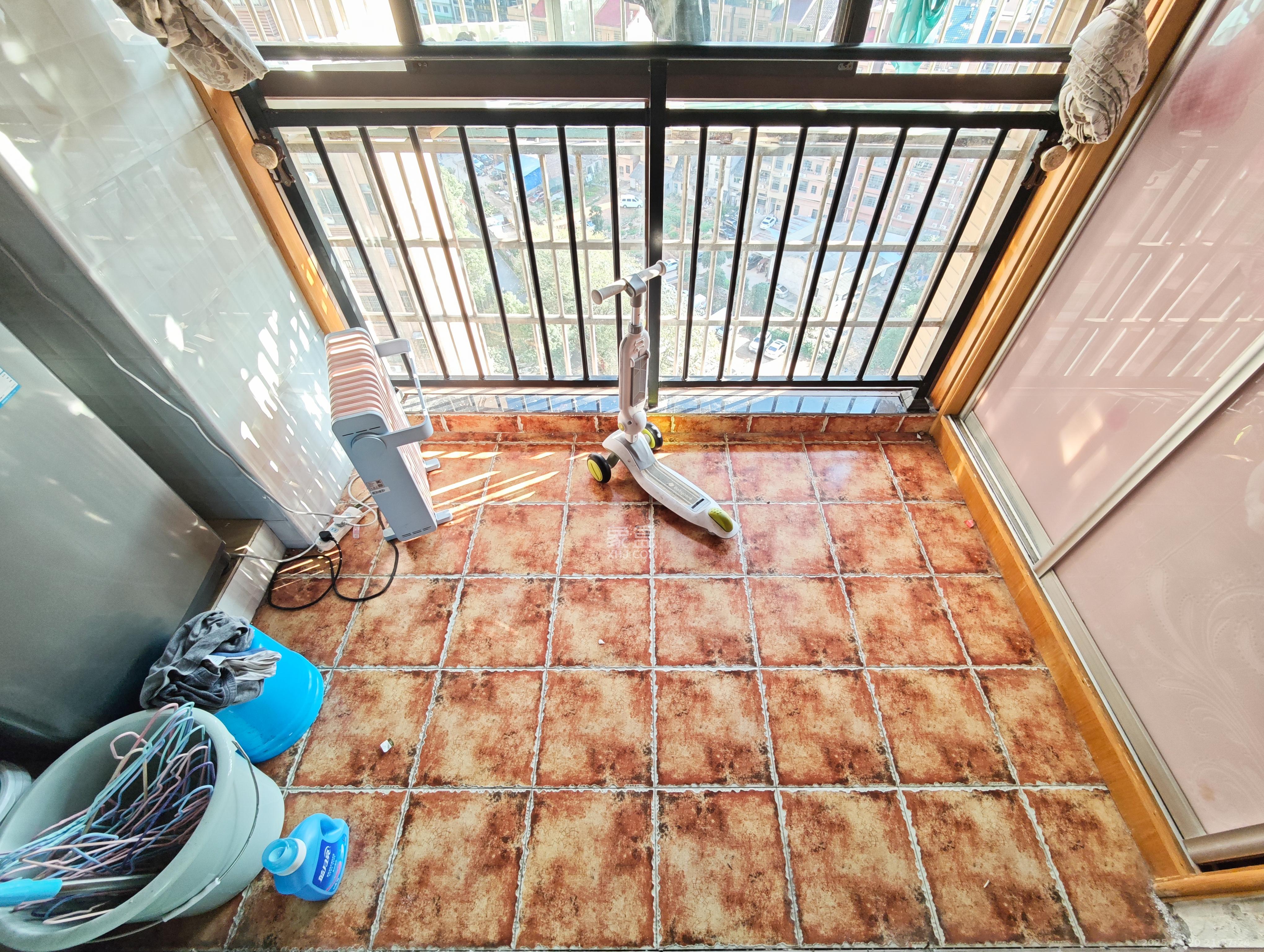 新城景苑  3室2厅1卫    39.8万其他