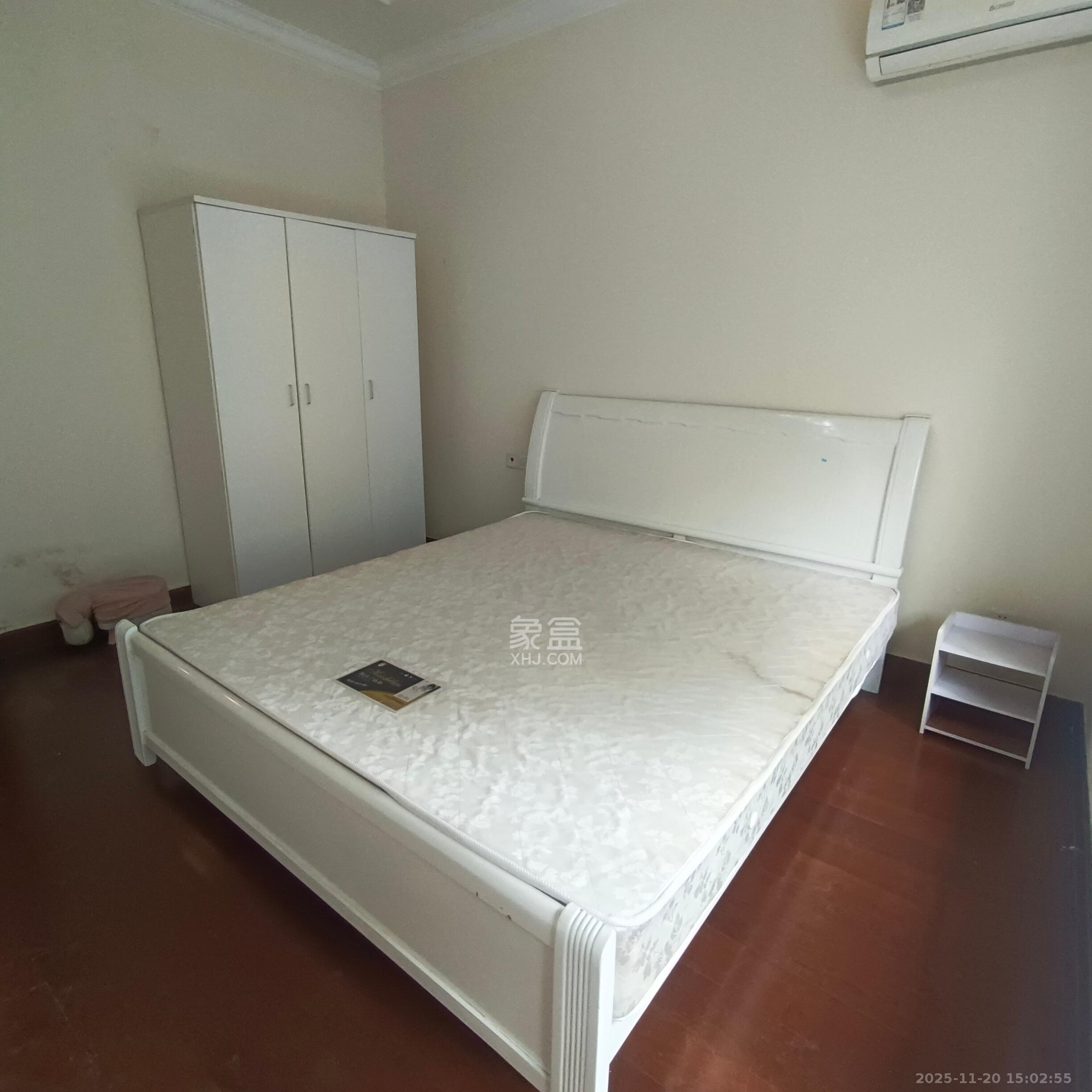 恒大雅苑  3室2厅2卫    2500.0元/月室内图