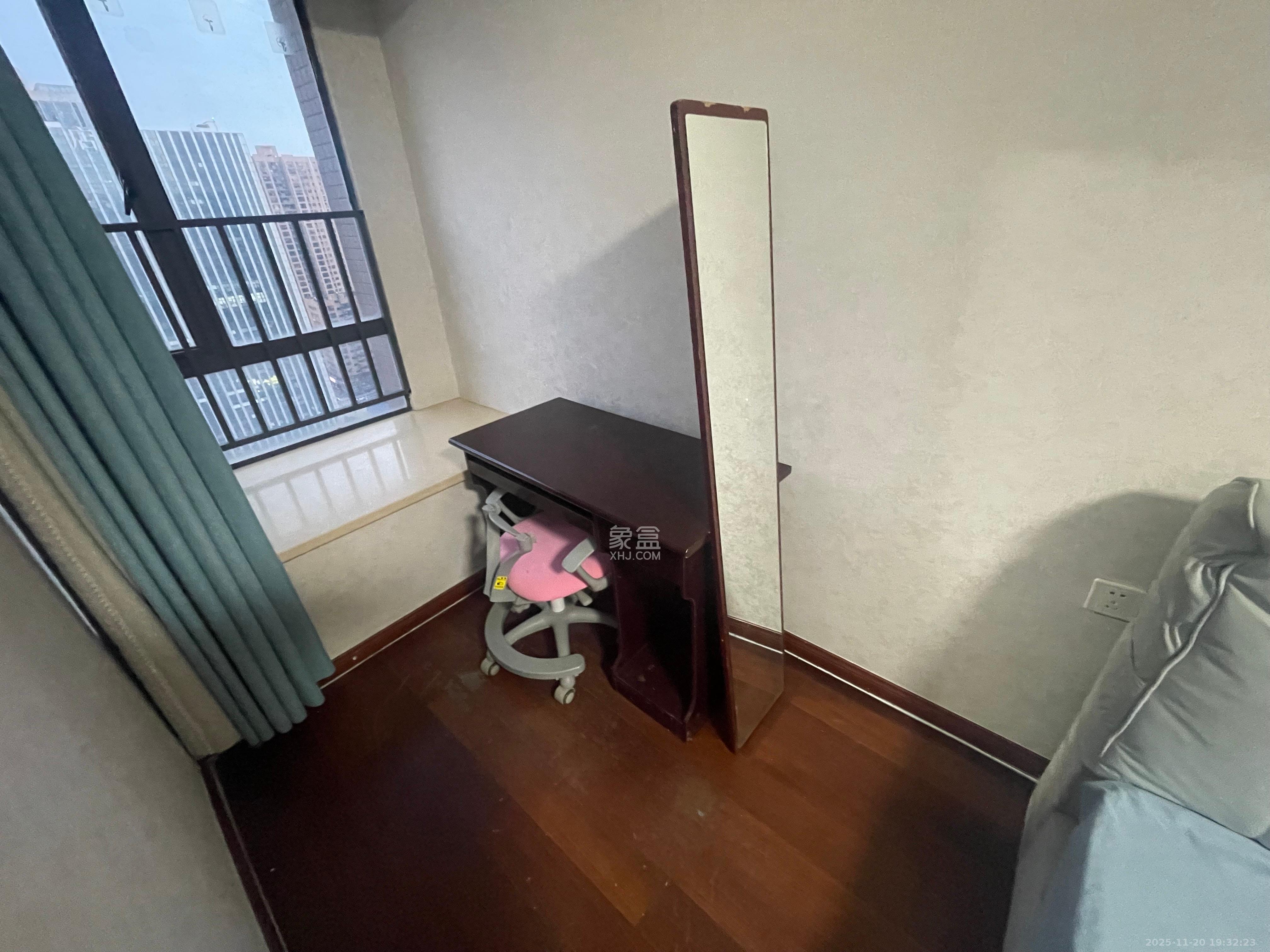 香樟兰亭（朗峰苑）  1室1厅1卫    1200.0元/月室内图