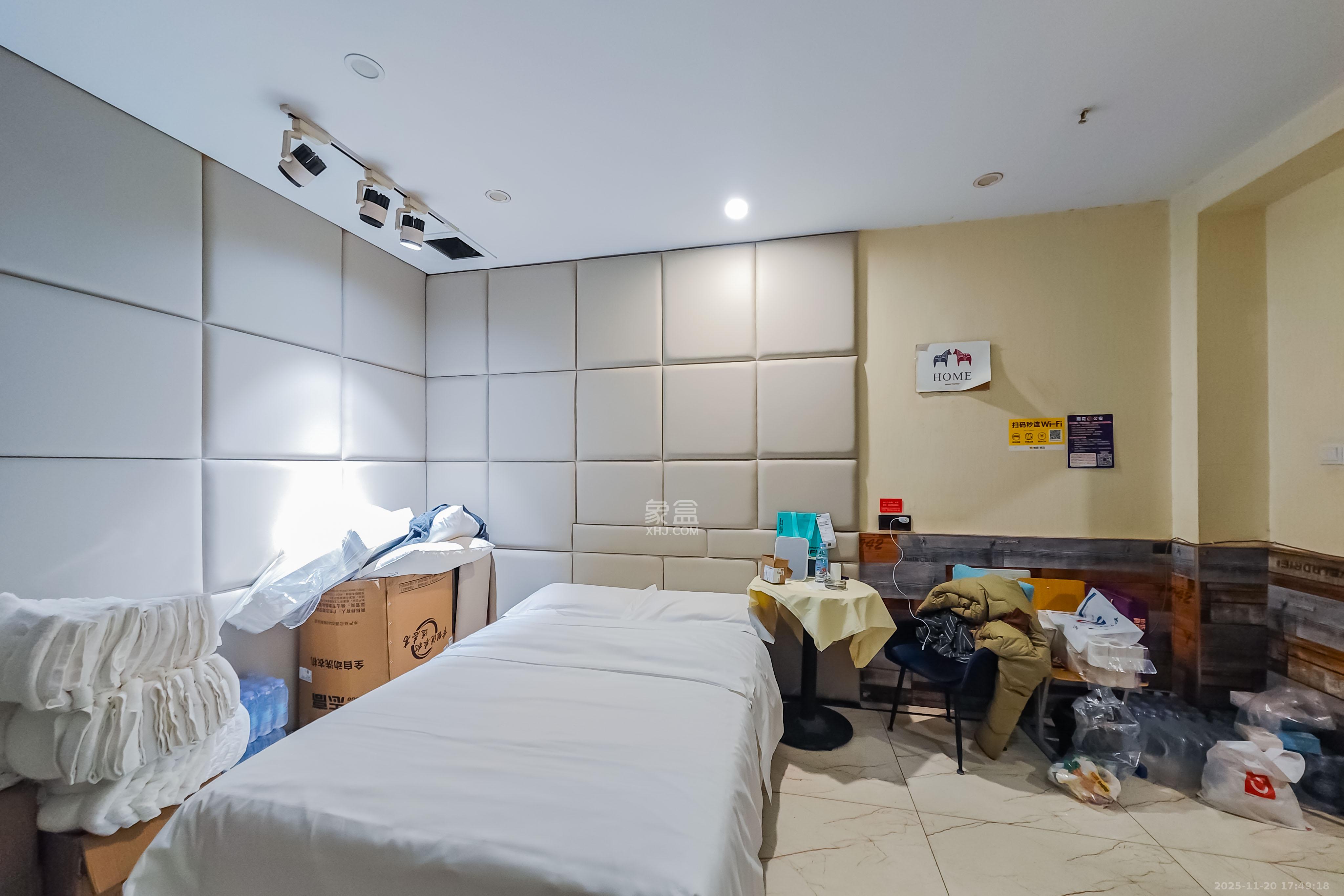 金轮星光名座  1室1厅1卫    20.0万