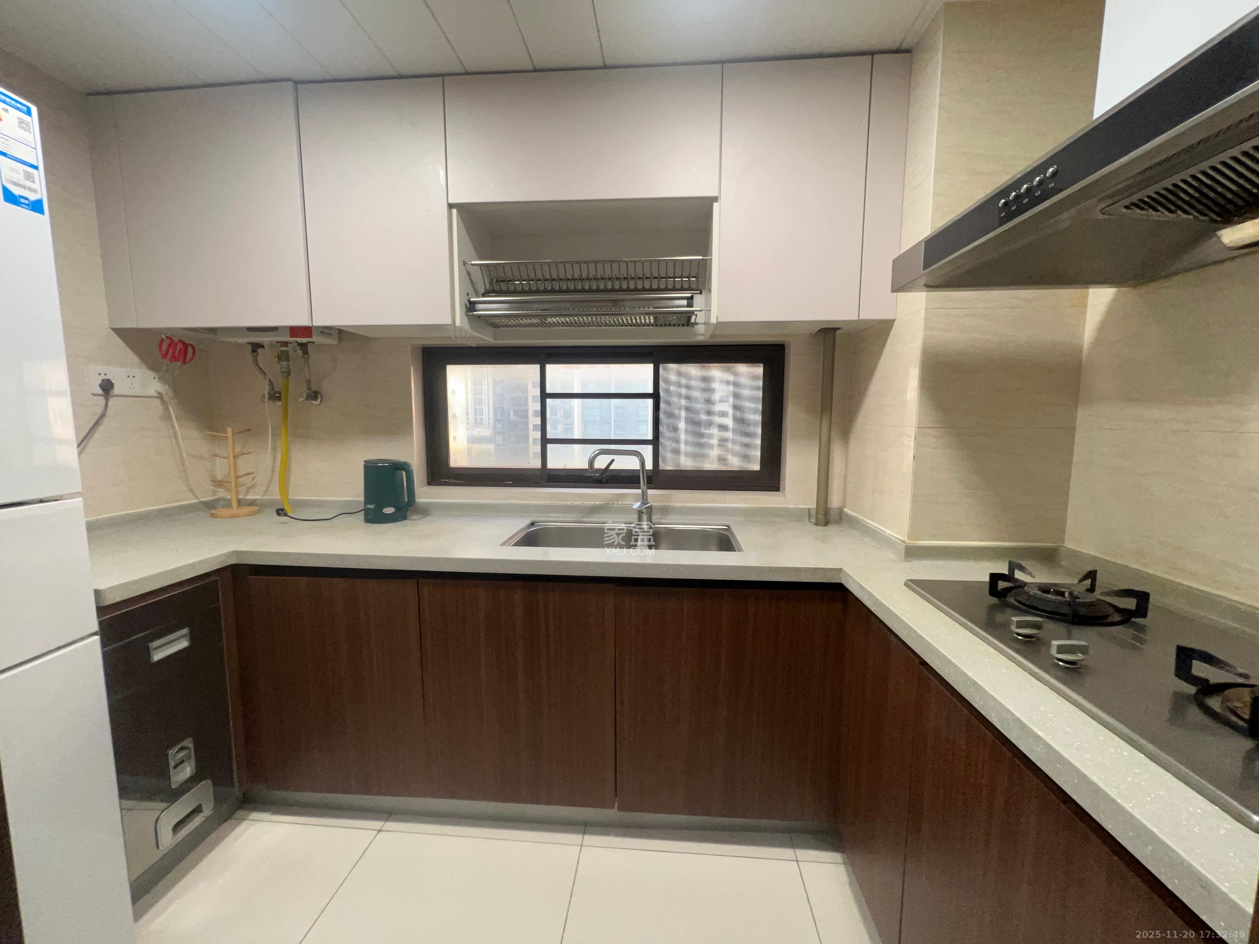 万科里金域滨江 3室2厅2卫 3800.0元/月 万科里金域滨江 3室2厅2卫 3800.0元/月室内图