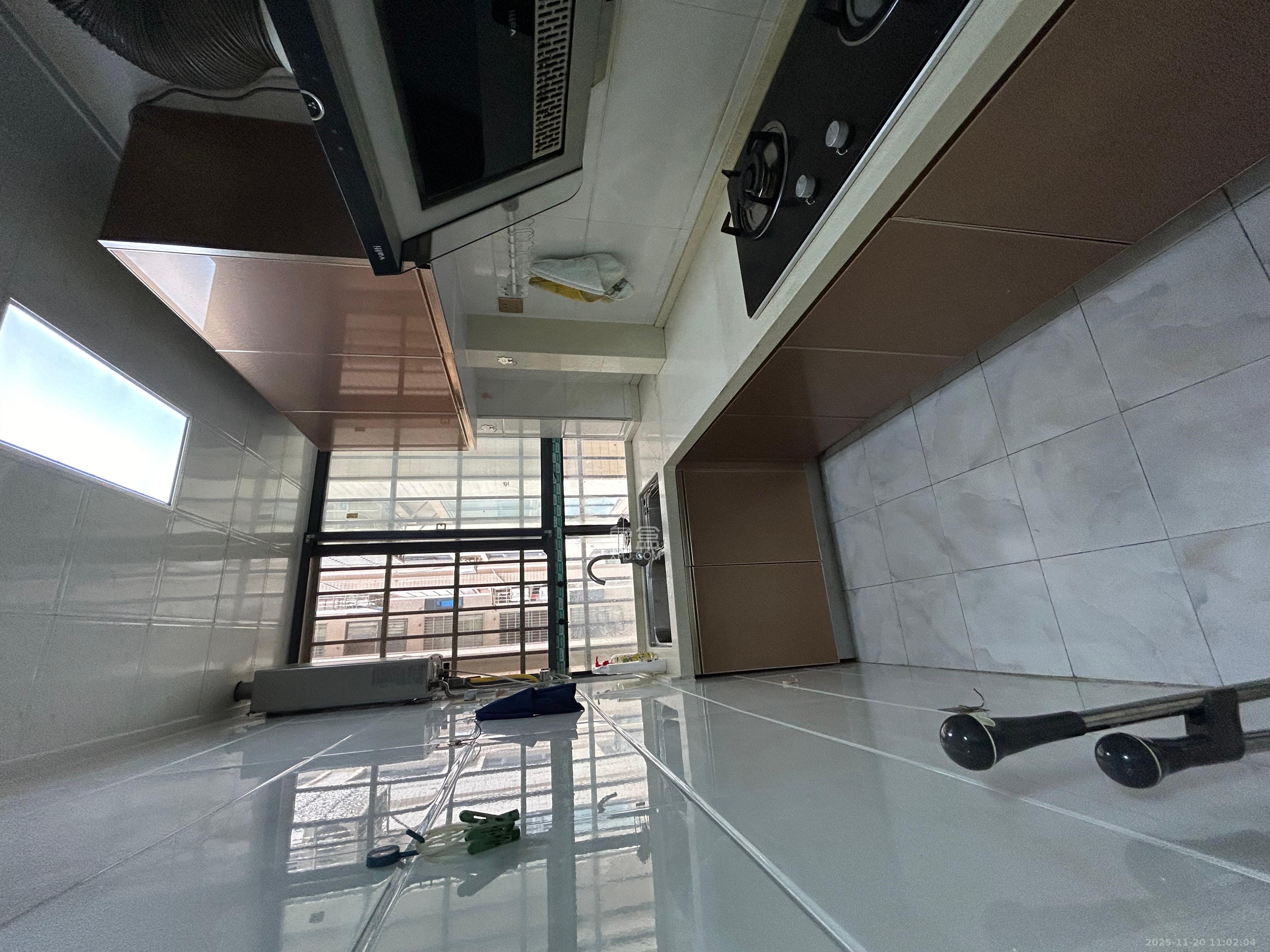 天元涉外景园B区  2室2厅1卫    2300.0元/月室内图