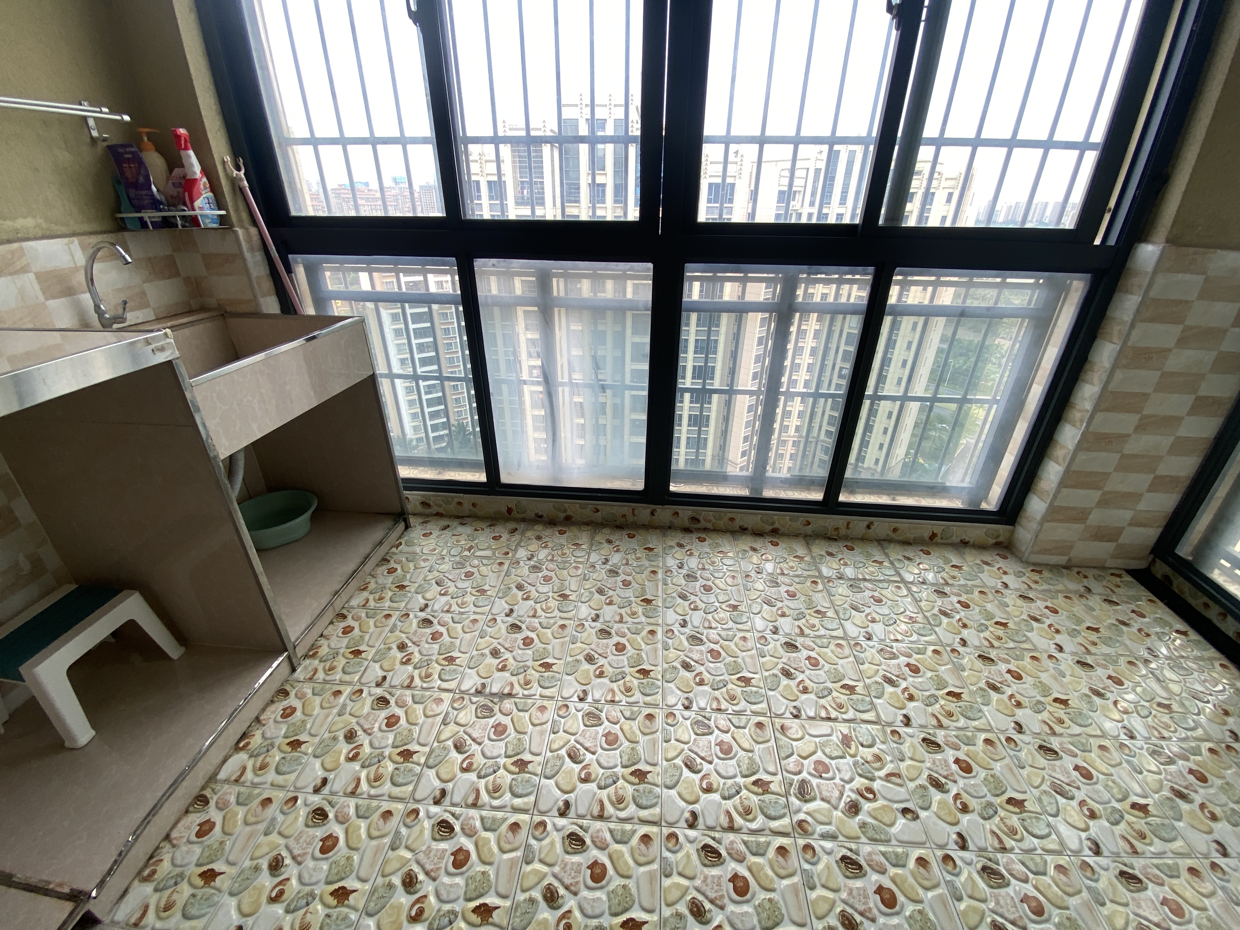 滨江帝景四期 2室1厅1卫 2400.0元/月 滨江帝景四期 2室1厅1卫 2400.0元/月室内图