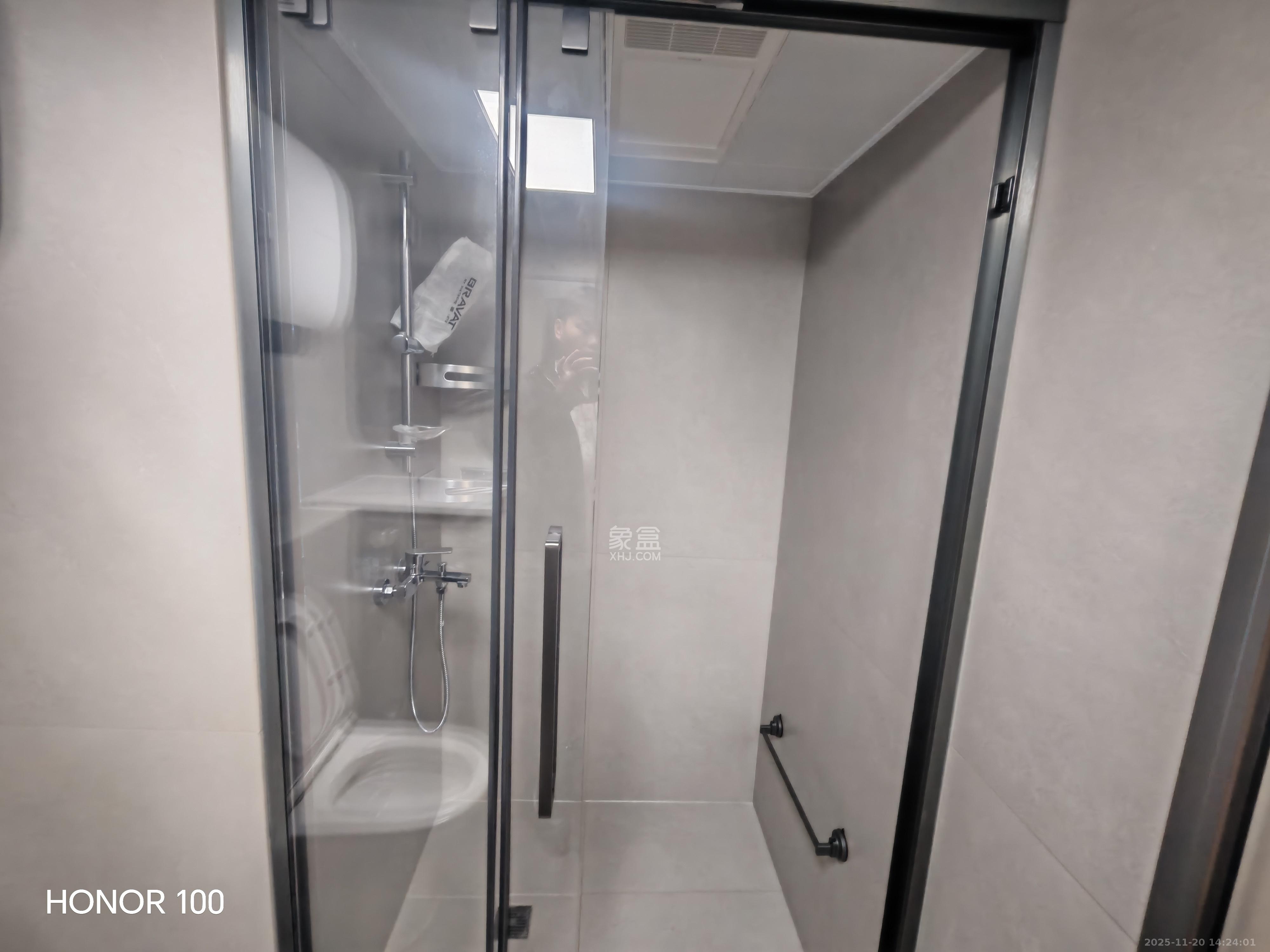 恒大珺悦府 2室1厅1卫 2600.0元/月 恒大珺悦府 2室1厅1卫 2600.0元/月室内图