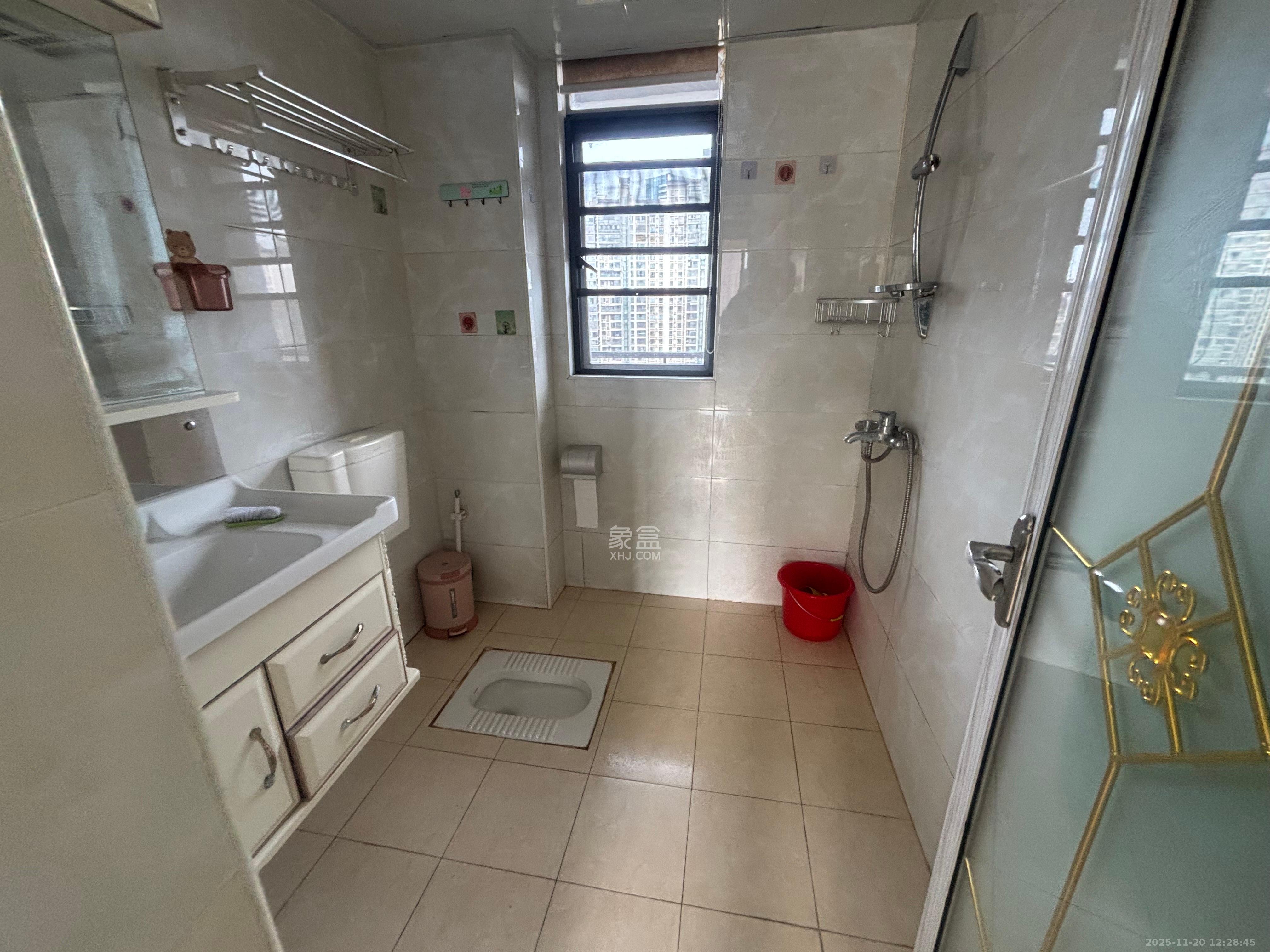 融科檀香山(融科紫檀、香山国际) 2室1厅1卫 2500.0元/月 融科檀香山(融科紫檀、香山国际) 2室1厅1卫 2500.0元/月室内图