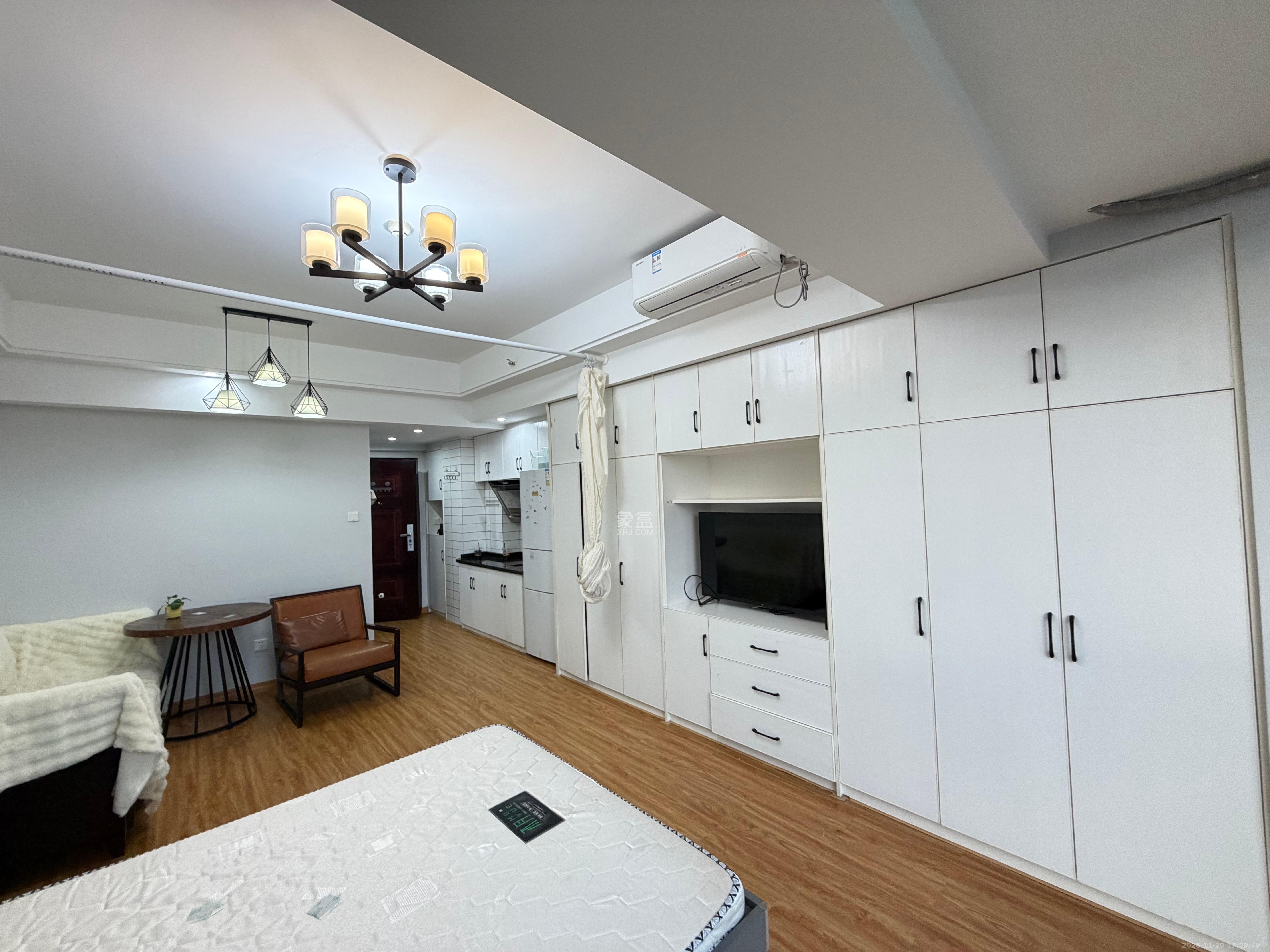 中交里城 1室0厅1卫 1550.0元/月 中交里城 1室0厅1卫 1550.0元/月室内图