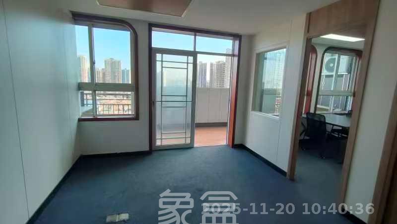 捞建集团（君泰城市快线）   130.0㎡      4500.0元/月室内图