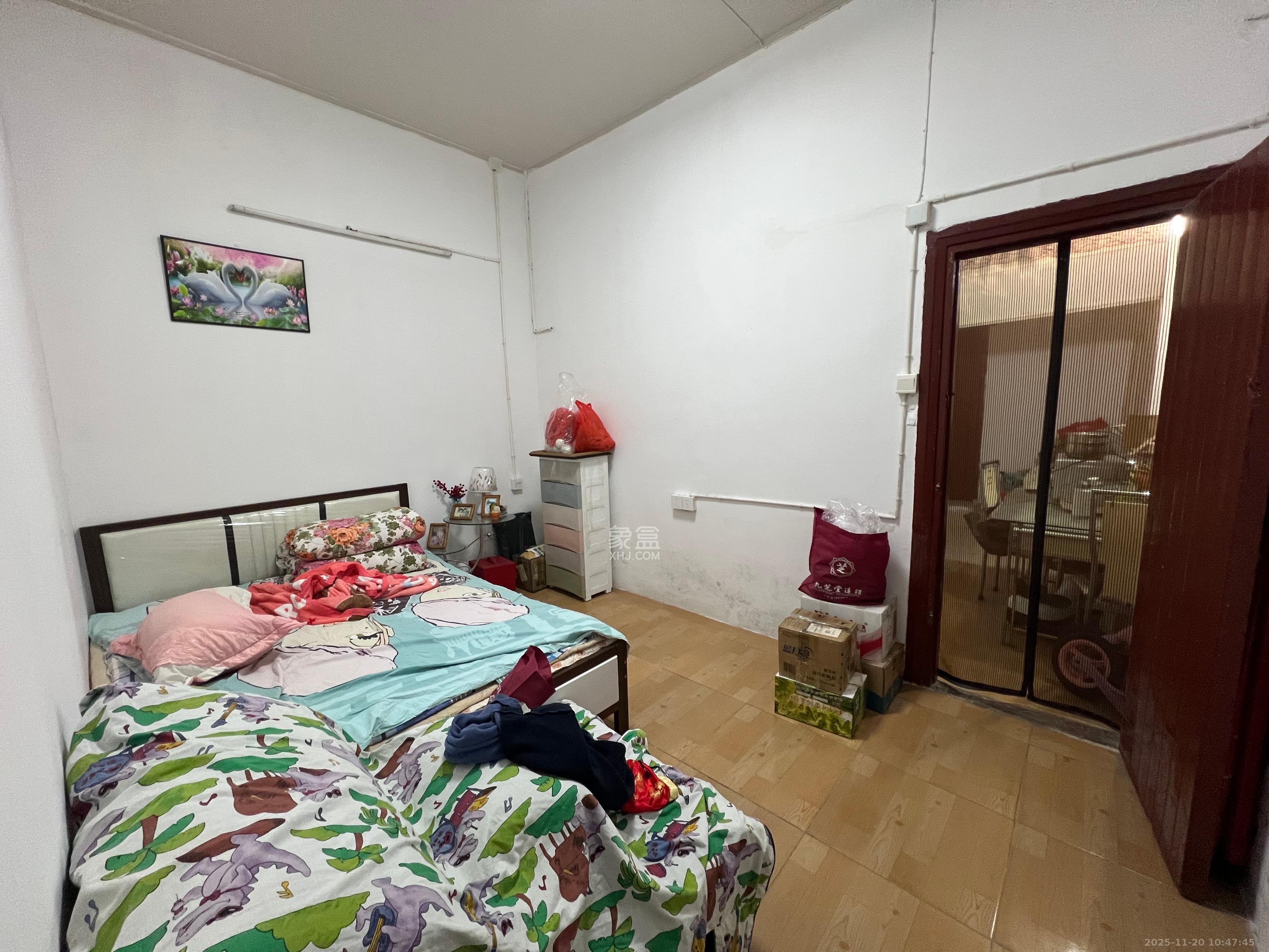 东瓜山二村  1室1厅1卫    800.0元/月室内图