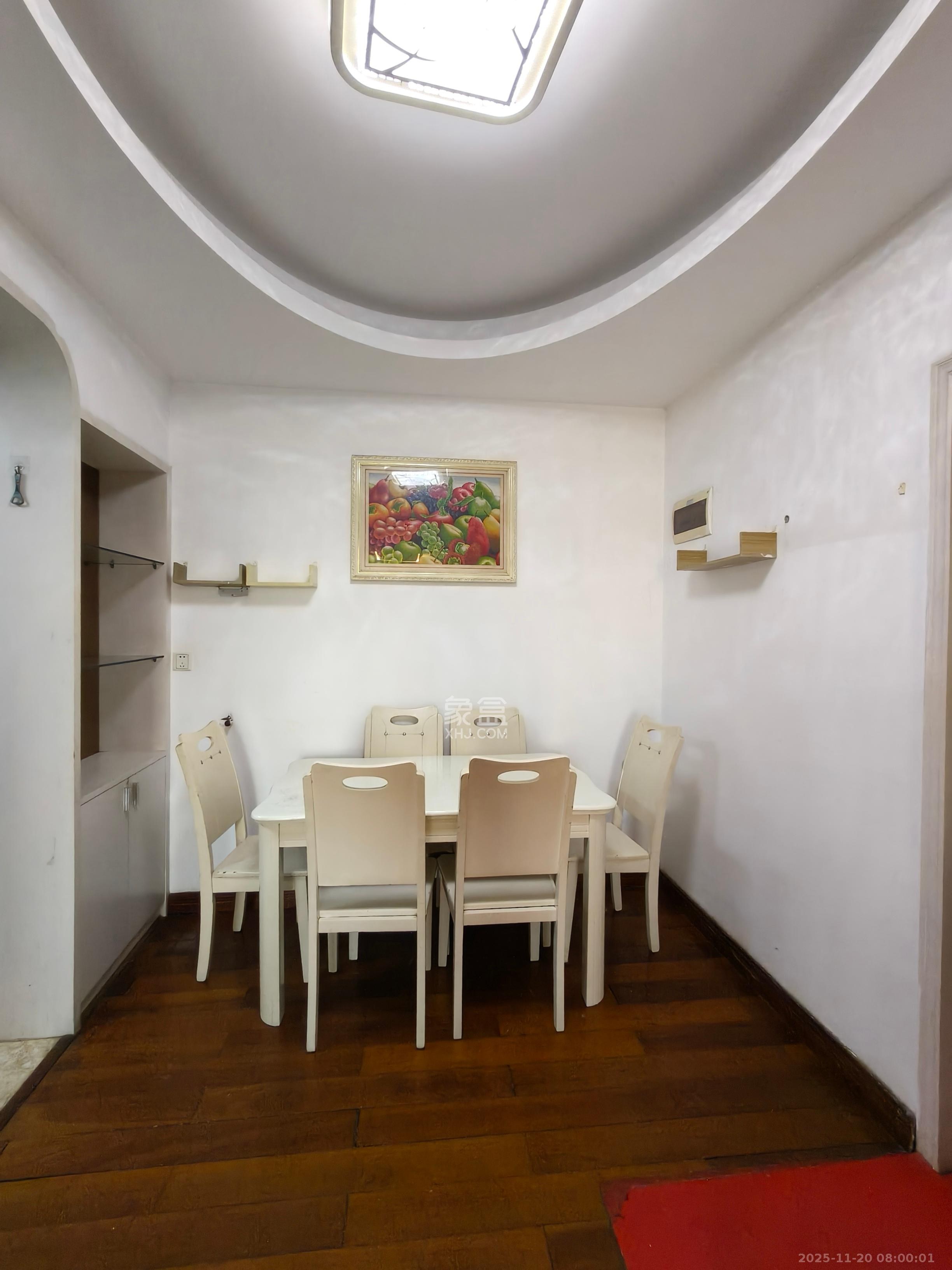 好望谷 2室2厅1卫 1700.0元/月 好望谷 2室2厅1卫 1700.0元/月室内图