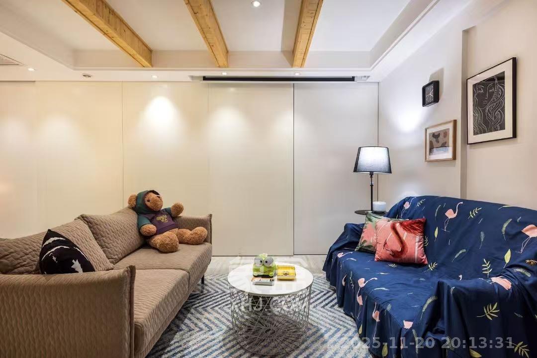 摩天一号  1室1厅1卫    2400.0元/月室内图