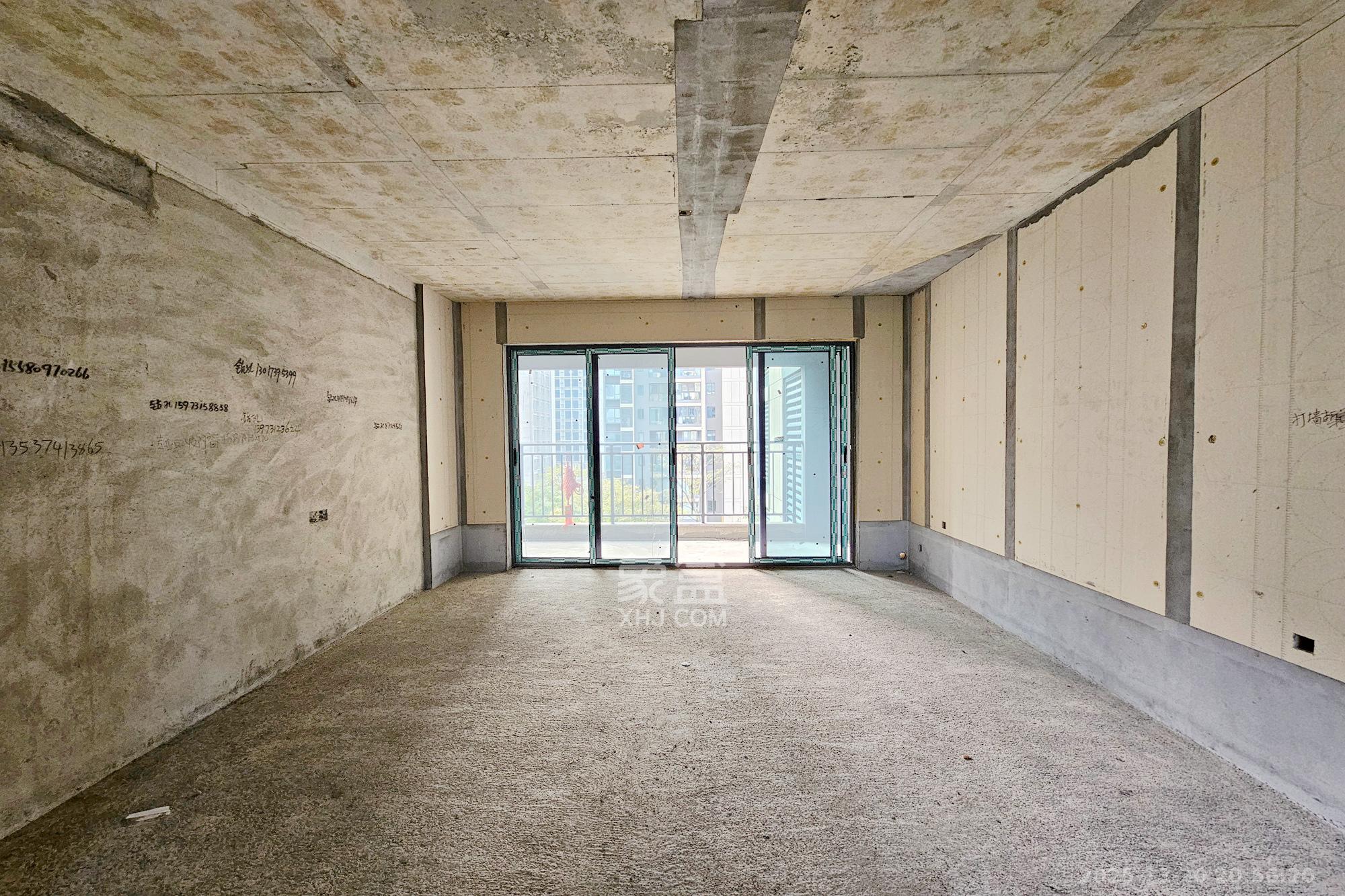 润和星河玥  4室2厅2卫    158.0万