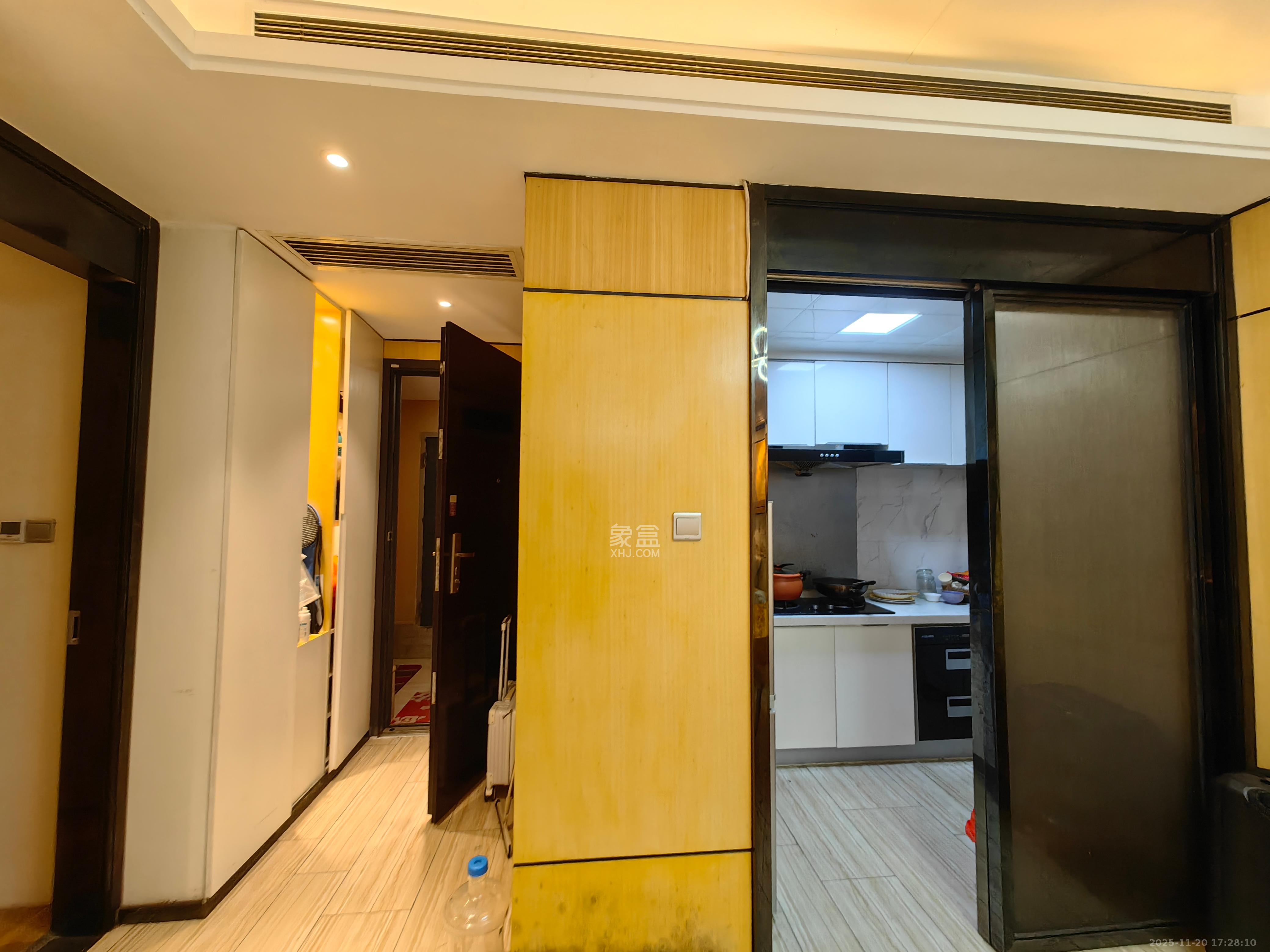 海伦春天 3室2厅1卫 2300.0元/月 海伦春天 3室2厅1卫 2300.0元/月室内图