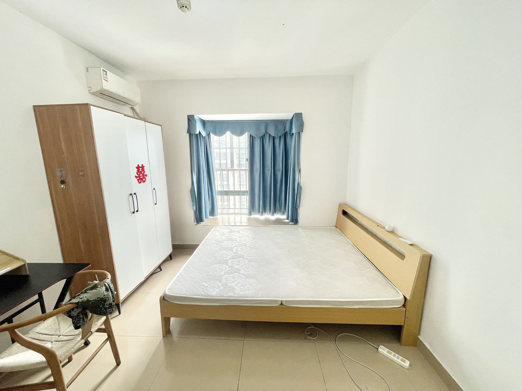 荣锦花园  3室2厅2卫    2500.0元/月室内图