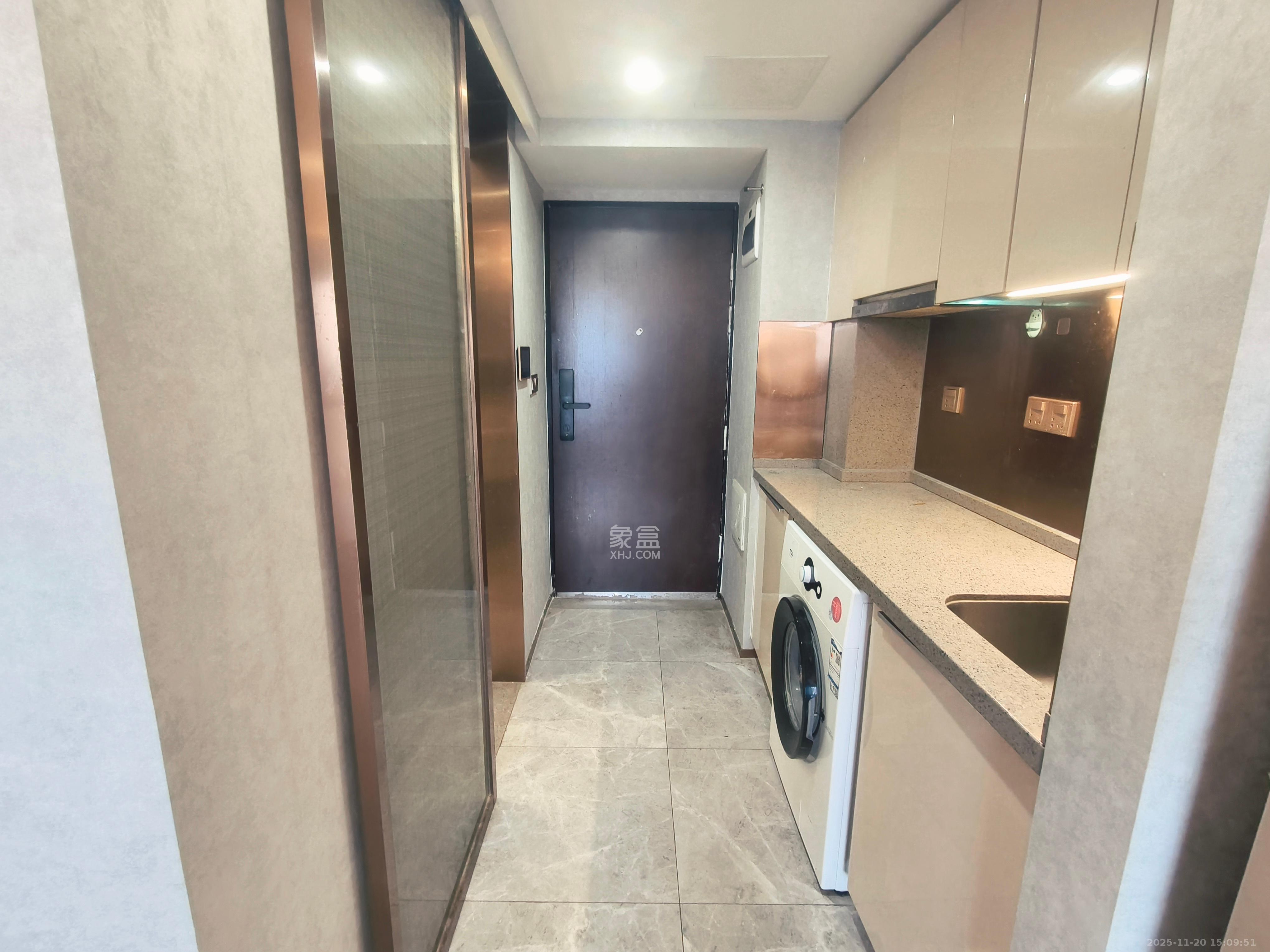 旭辉华宇南宸府  1室1厅1卫    1200.0元/月室内图