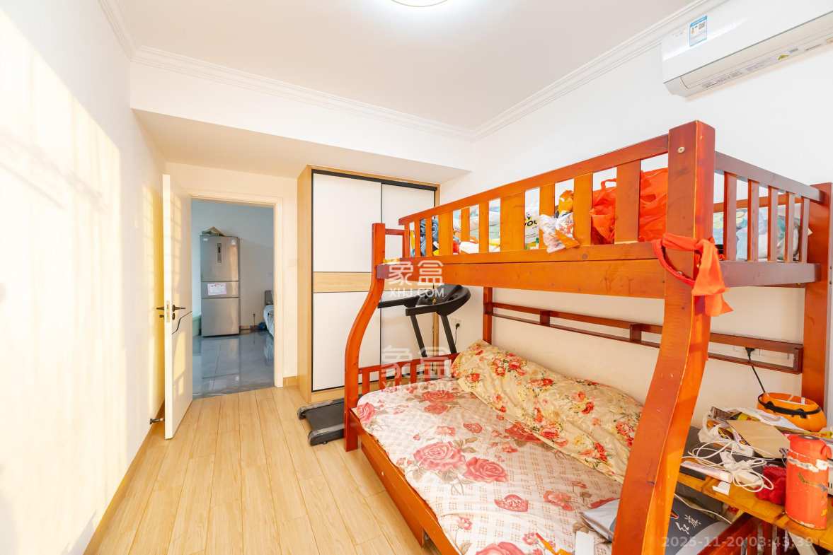 润和又一城 3室2厅1卫 68.5万 润和又一城 3室2厅1卫 68.5万卧室