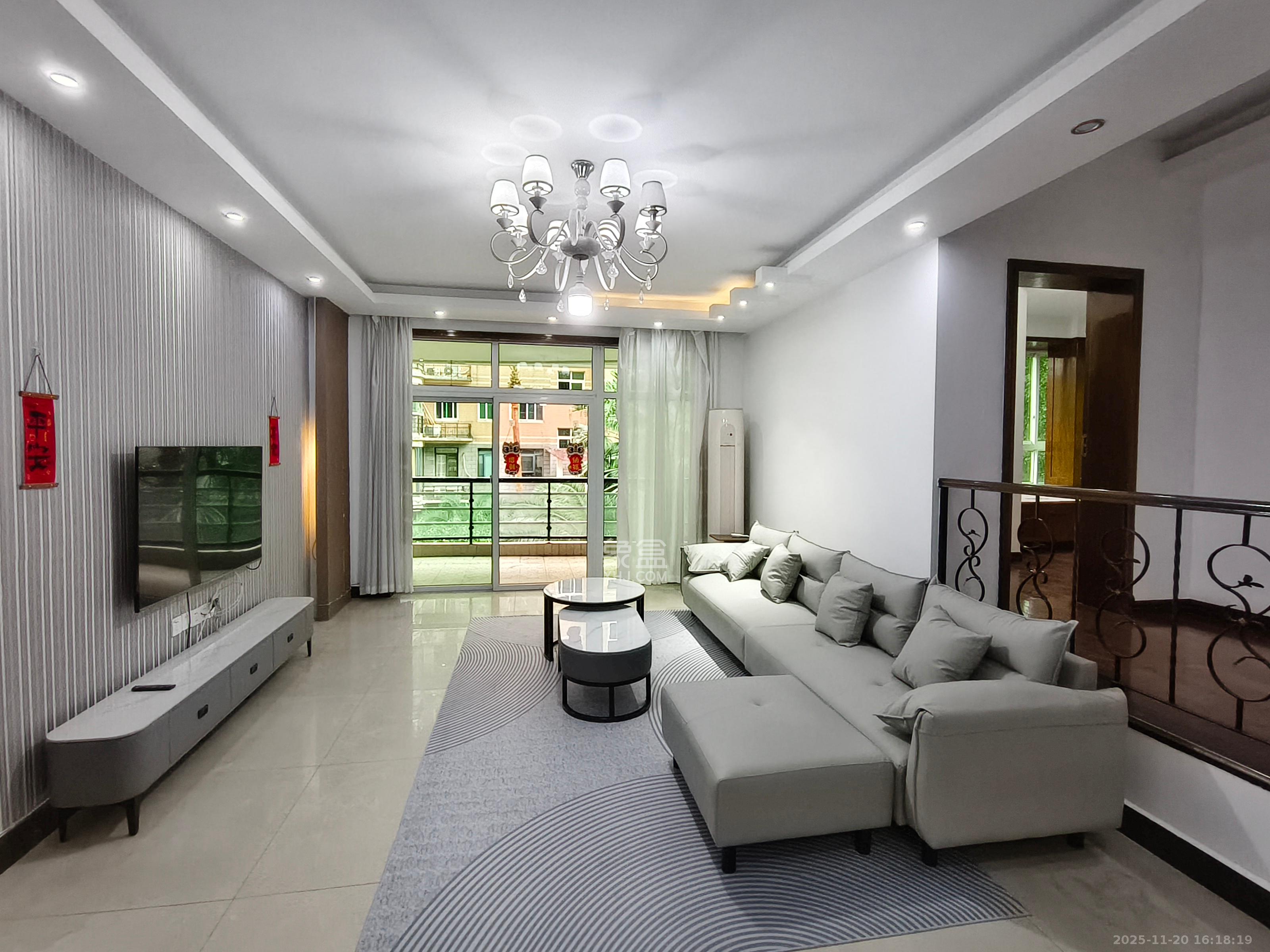 创远景园  3室2厅1卫    3400.0元/月