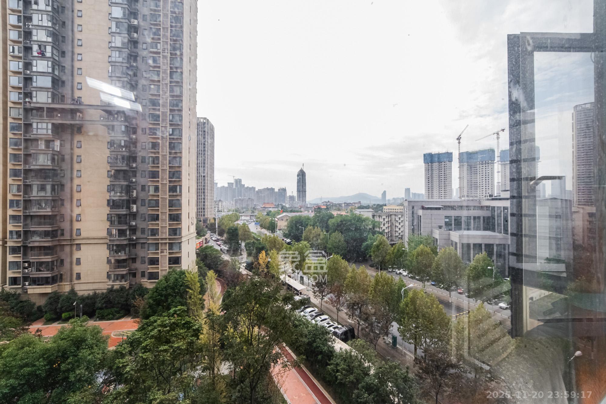 北辰三角洲E7区  3室2厅2卫    195.0万其他