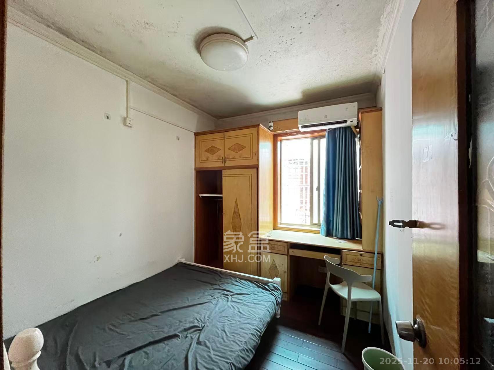 凤凰大厦 5室2厅2卫 4000.0元/月 凤凰大厦 5室2厅2卫 4000.0元/月室内图