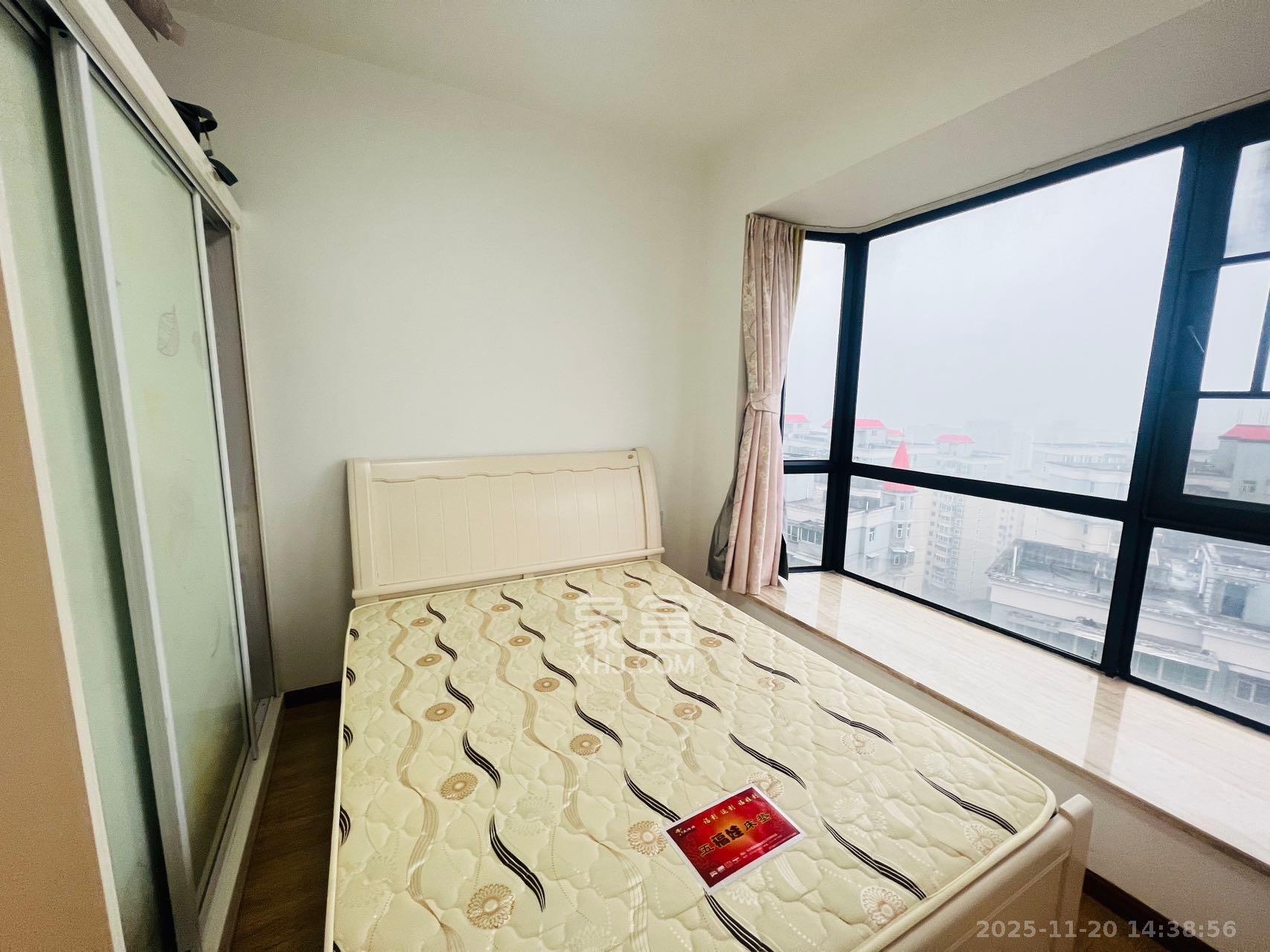 佳兴国际汇 2室2厅1卫 2400.0元/月 佳兴国际汇 2室2厅1卫 2400.0元/月室内图